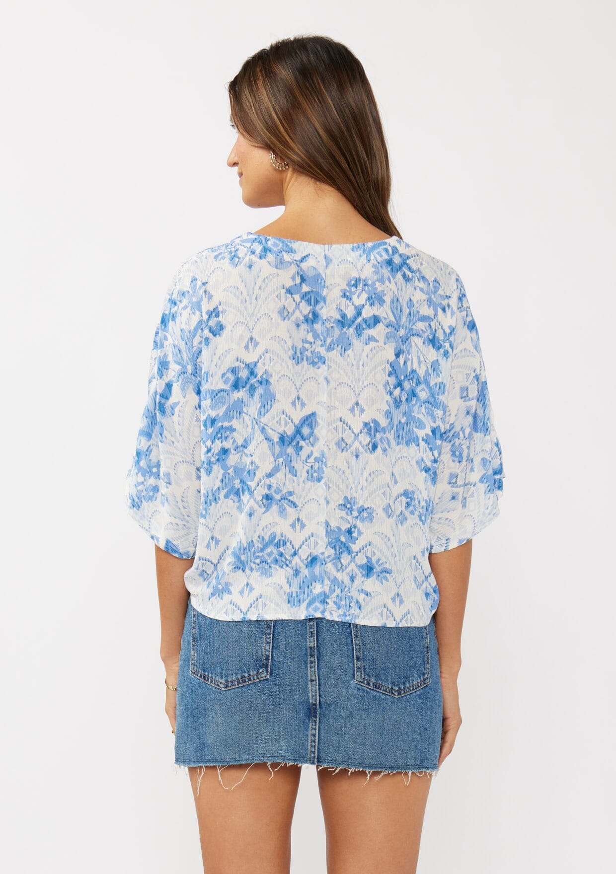Beyond Moments Women's Twist Front Casual Tops - Stylish & Comfortable for Everyday Wear, Work, and Outings