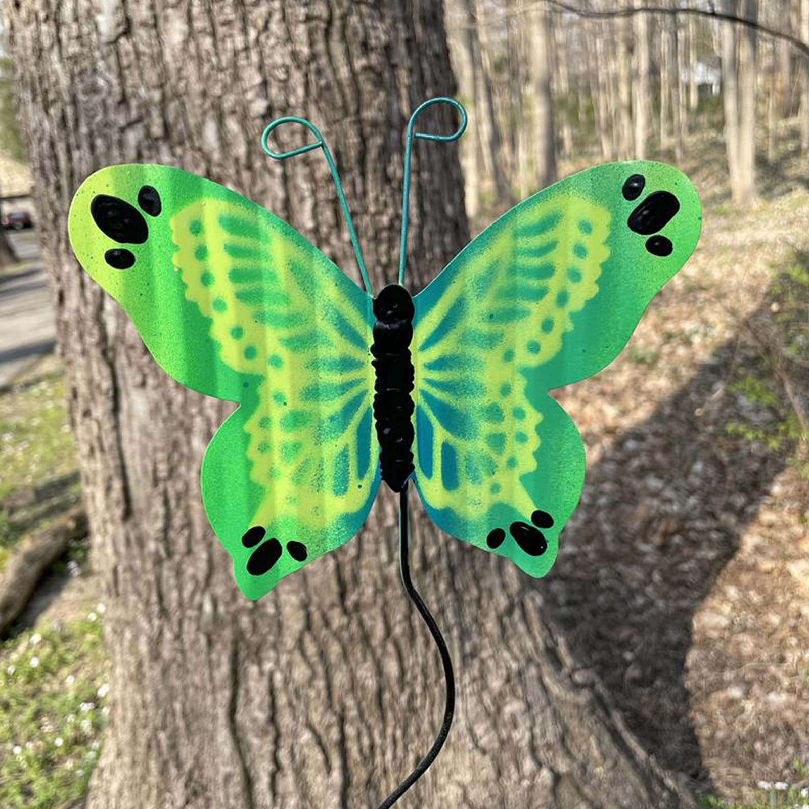 Metal Butterfly Garden Stakes - Outdoor Waterproof Lawn & Yard Decorations - Green Butterfly Ornaments for Garden Art - Perfect for Flower Beds, Patios, and Landscaping