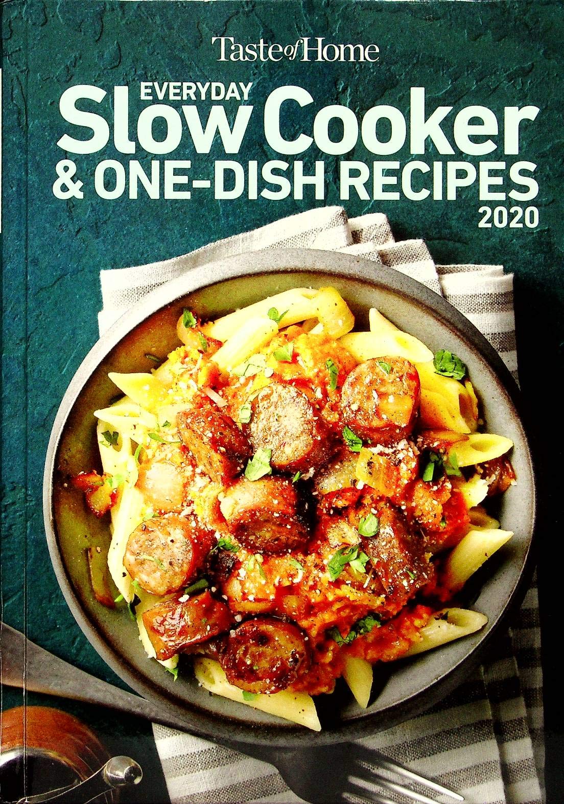 Best Slow Cooker & One-Dish Recipes 2020 - Easy Homemade Meals for Busy Families | Perfect for Weeknight Dinners & Meal Prep