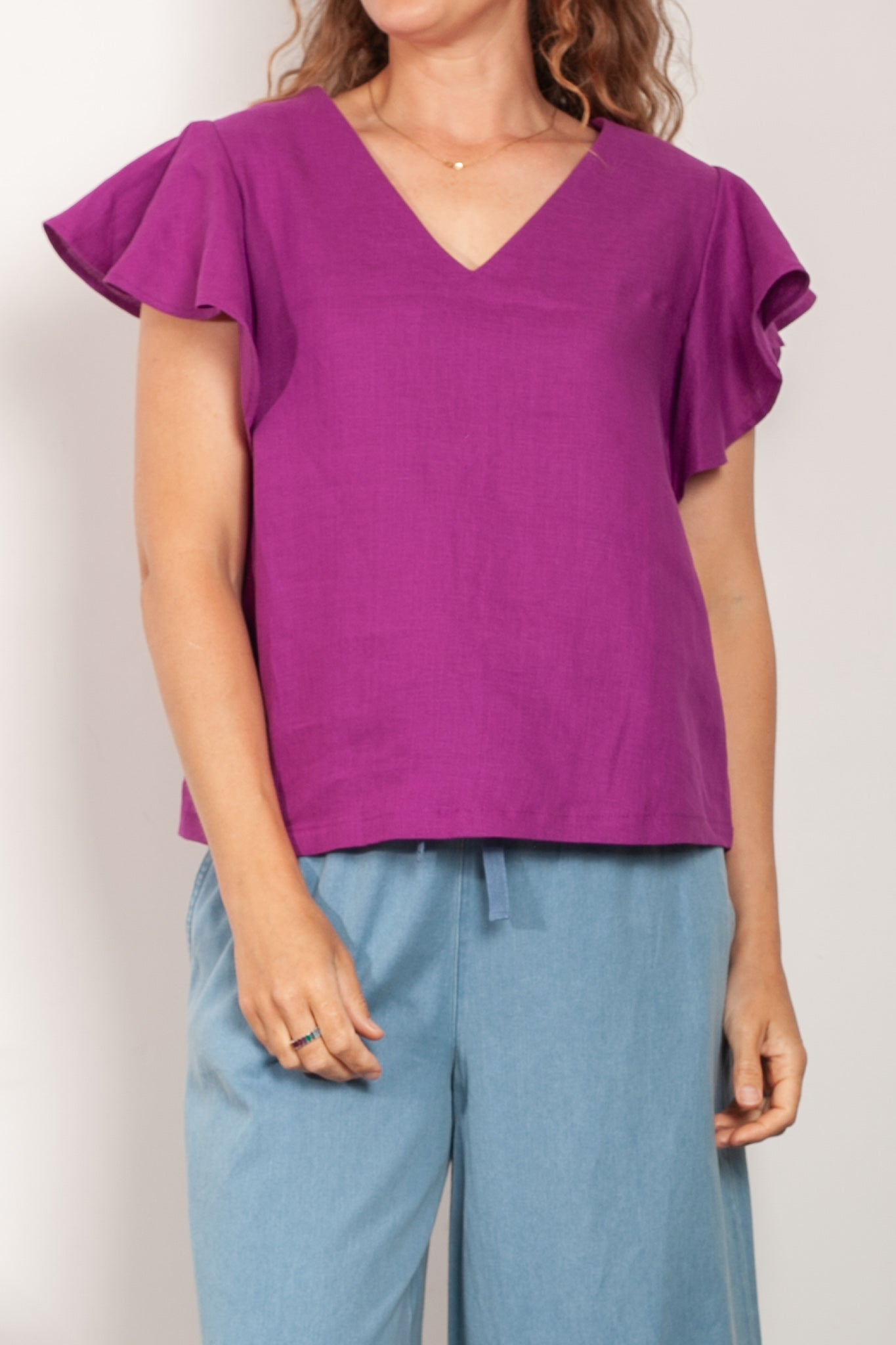 ELK Women's Linen Blouse - Soft Breathable Short Sleeve Tunic Top for Summer, Casual Wear & Beach Outfits