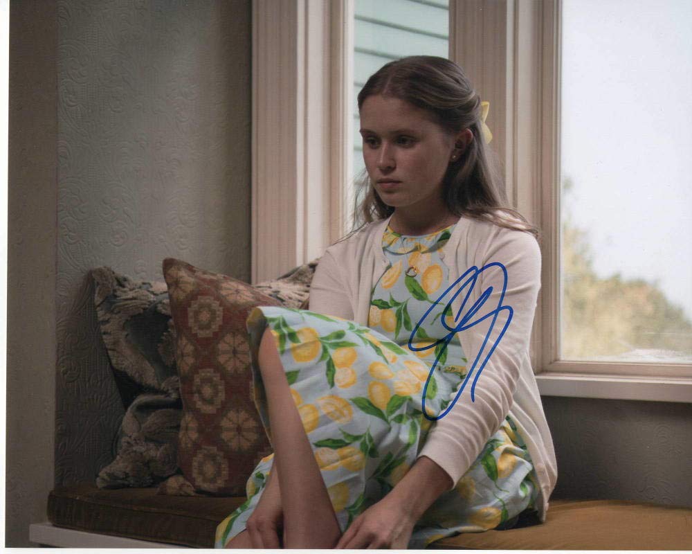 Eliza Scanlen Signed Autograph 8x10 Photo - Beauty, Little Women, Sharp Objects - Perfect for Collectors, Fans, and Memorabilia Displays
