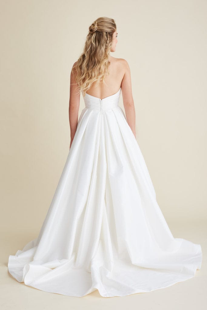 Astrid & Mercedes Felicity Women's Dress Size 14 - Elegant & Comfortable for Parties, Weddings & Special Occasions