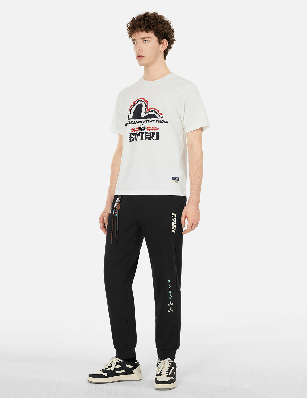 Totem Seagull Embroidery Straight Fit Sweatpants for Men & Women - Comfortable Cotton Joggers with Unique Design - Perfect for Casual Wear, Lounge, and Outdoor Activities