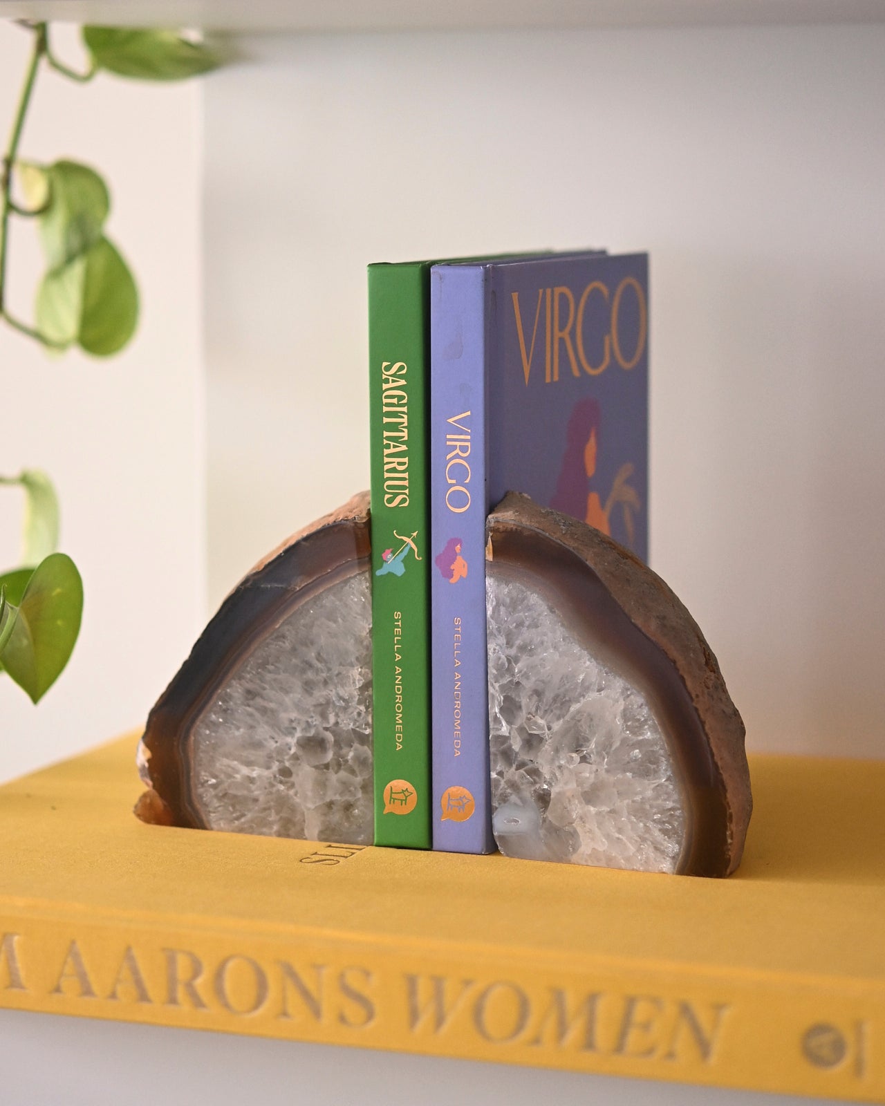 Handcrafted Agate Bookends Set - Natural Stone Book Holder for Shelves, Home & Office Decor - Perfect for Organizing Books, Displaying Crystals & Enhancing Feng Shui