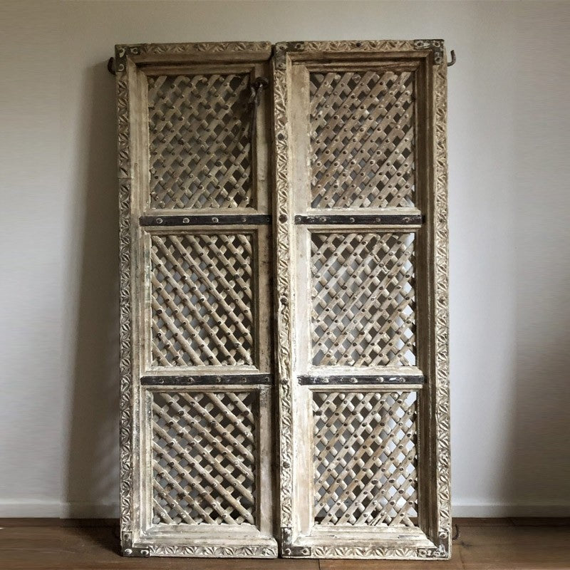 Hand Carved Indian Solid Wood Jali Doors Set - White 138cm (54.3