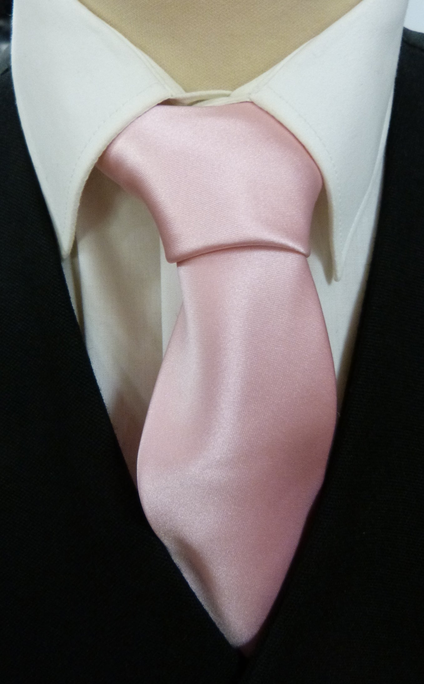 Boys Pink Satin Necktie - Formal Bow Tie for Kids Wedding, Party & Special Occasions