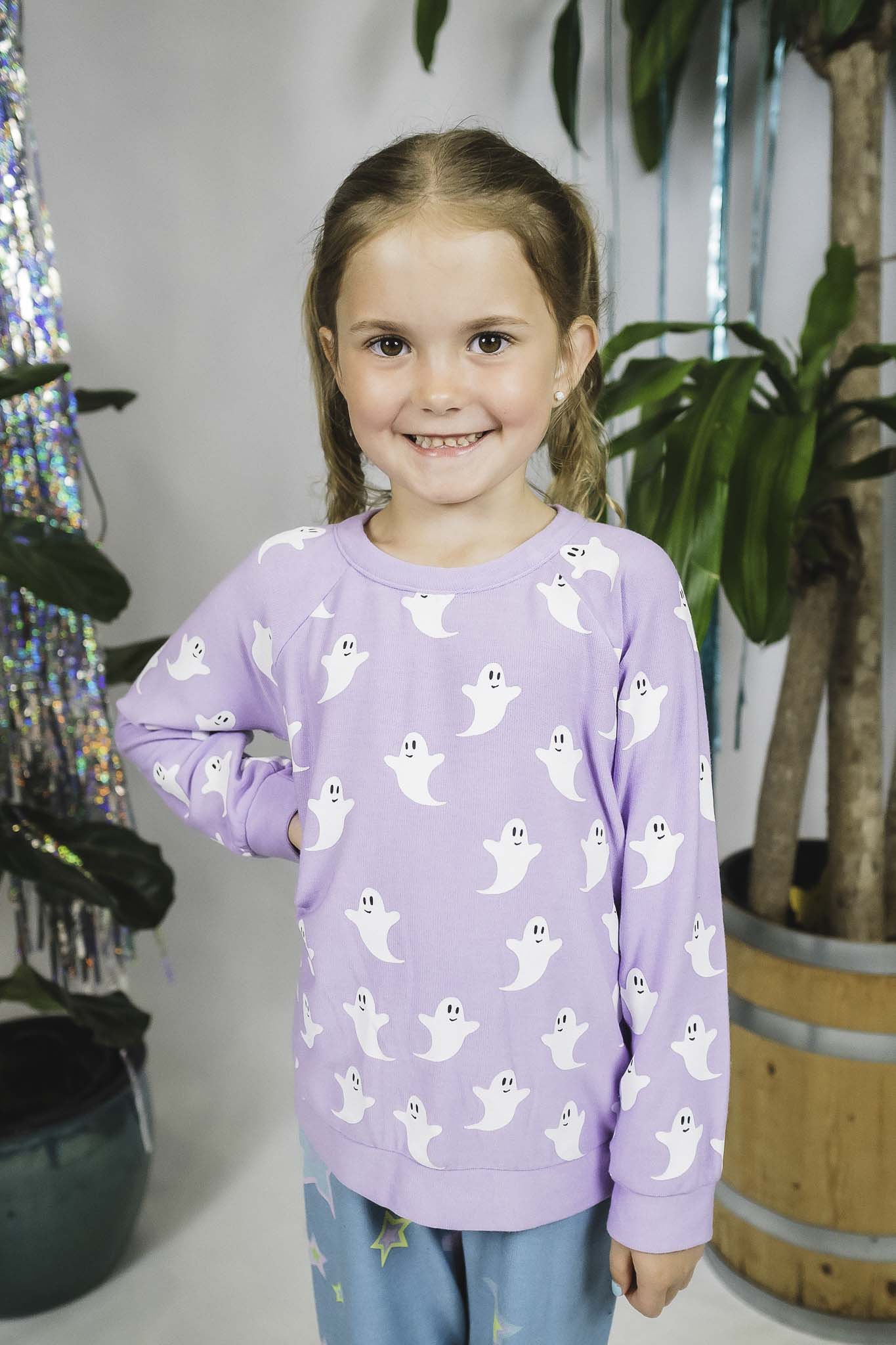 Dragonfly Friendly Ghosts Crewneck Sweatshirt for Toddler Girls - Cute & Comfortable Halloween Outfit for Kids