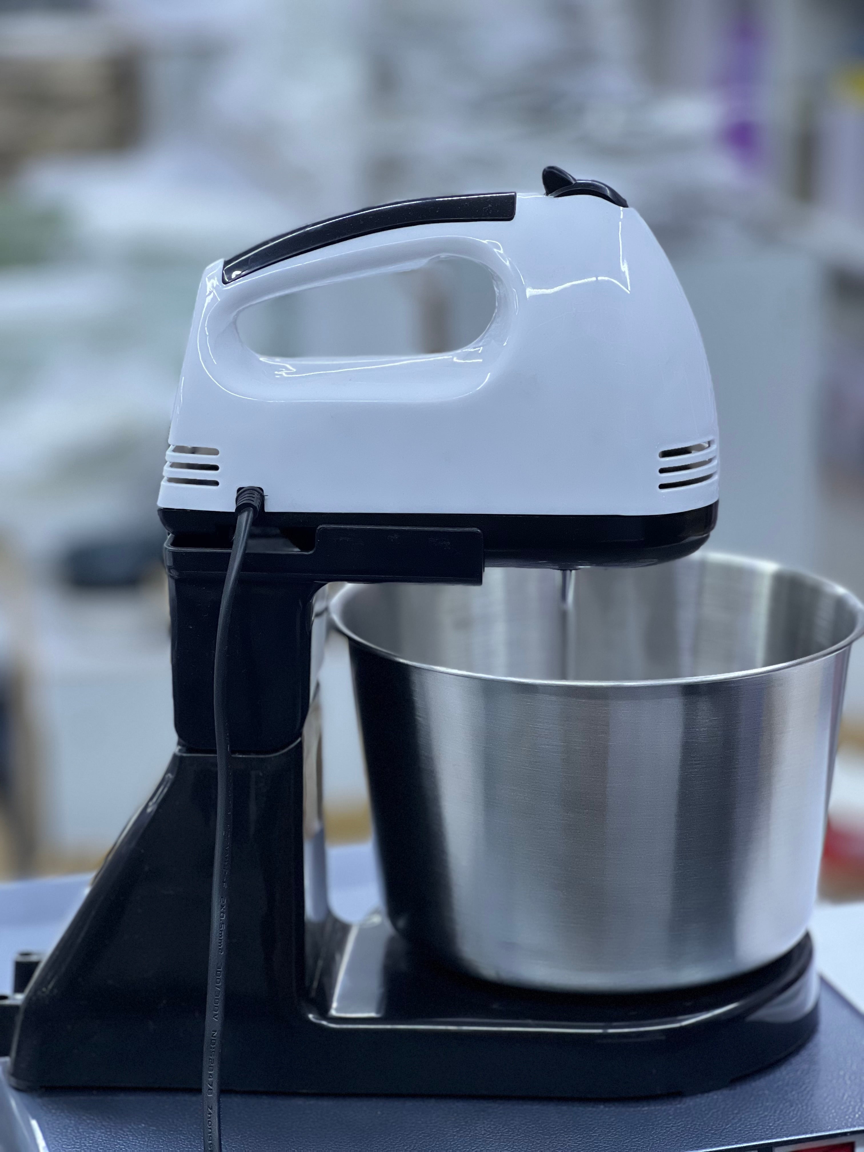 Boma BM 133T Stand Mixer - 7 Qt. Powerful Kitchen Mixer with 10 Speeds, Tilt-Head Design - Perfect for Baking Cakes, Cookies, Dough & More - Ideal for Home Bakers & Professional Chefs