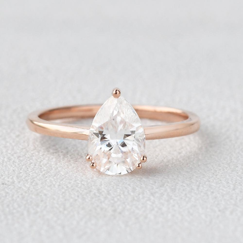 Pear Shaped Moissanite Classic Solitaire Ring - Elegant Wedding Engagement Ring for Women, Perfect for Proposals, Anniversaries & Special Occasions