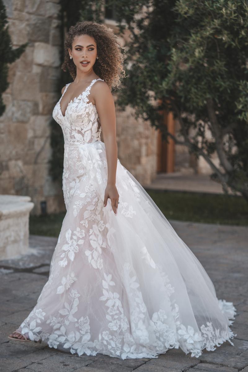 Allure Bridals A1207 Wedding Dress - Elegant Lace A-Line Gown for Brides, Perfect for Church, Beach, and Ballroom Weddings