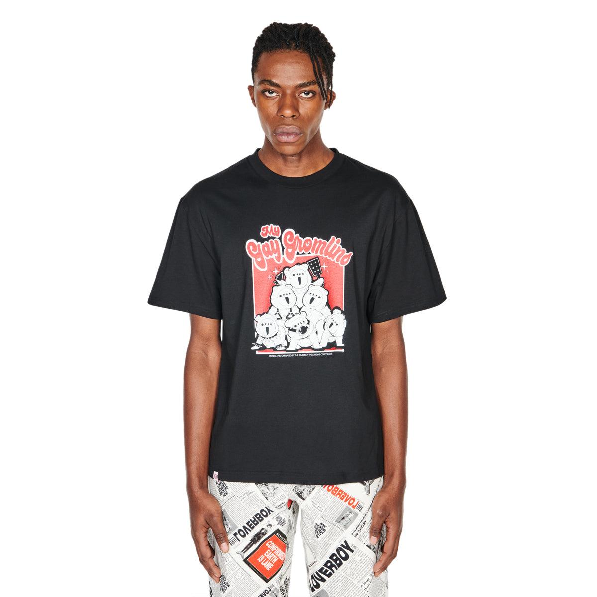 Stylish Black and Red Graphic Tee for Men & Women - Trendy Cotton T-Shirt with Cool Print - Perfect for Casual Wear, Street Style, and Everyday Outfits