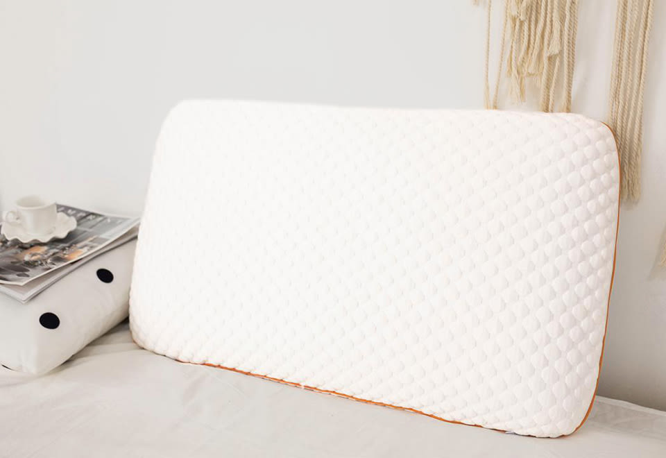 Self-Cleaning Cooling Pillow for Hot Sleepers - Stay Cool & Comfortable All Night for Better Sleep