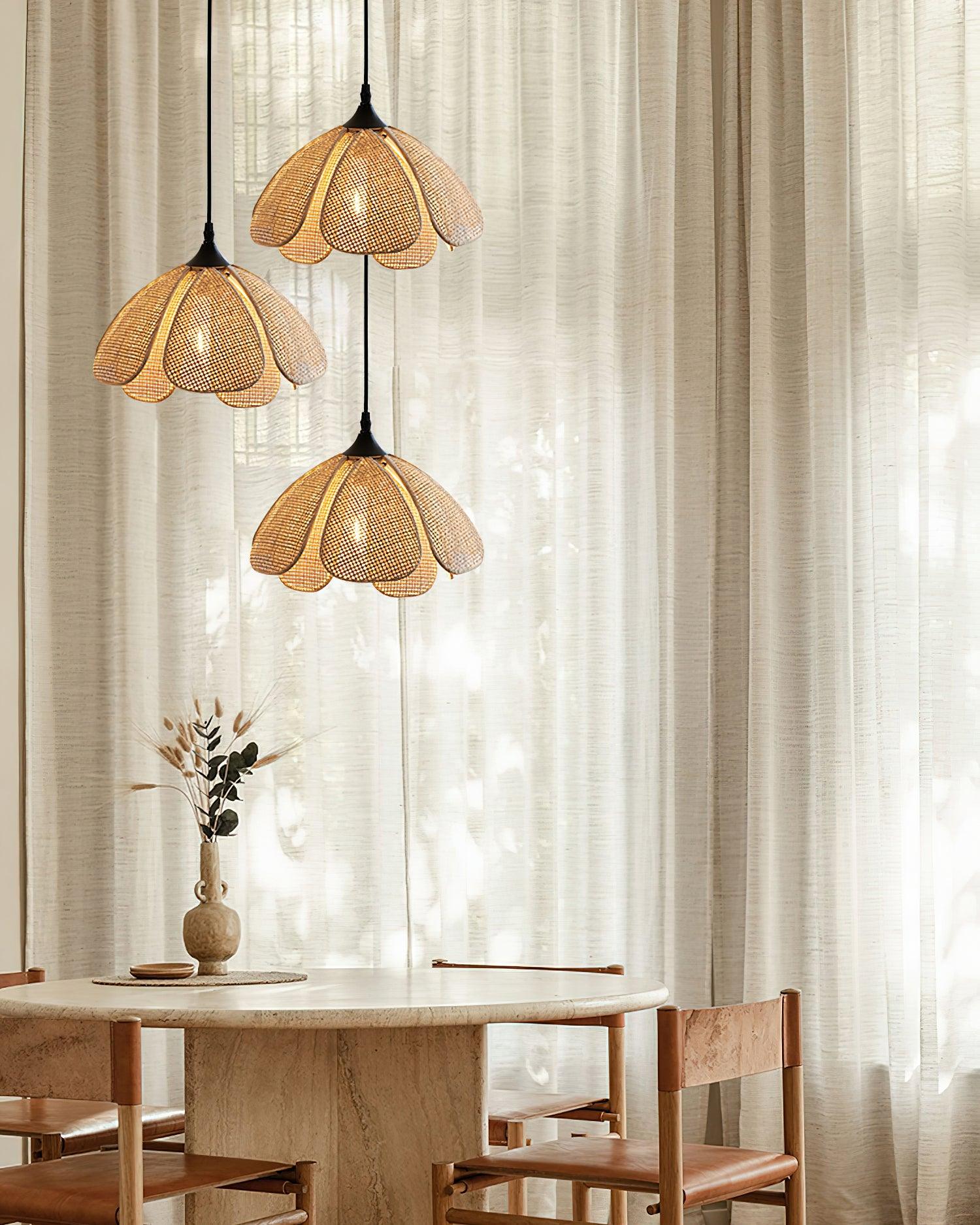 Handwoven Bloom Rattan Pendant Light - Natural Boho Ceiling Lamp for Living Room, Bedroom & Dining Area - Eco-Friendly Home Decor Lighting