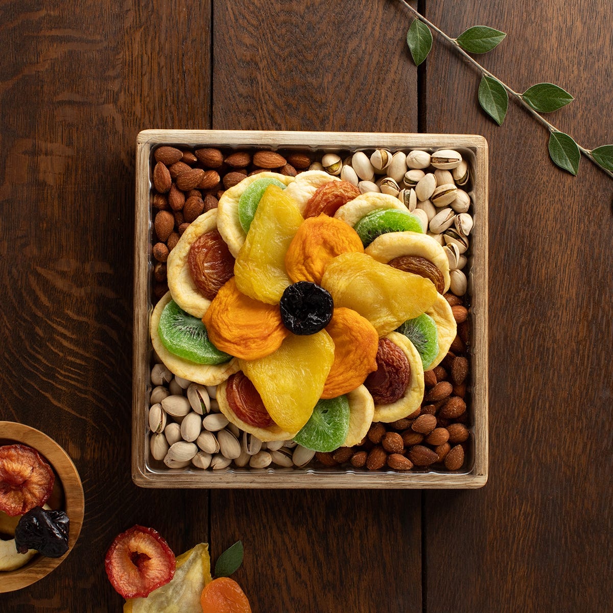 Premium Dried Fruit & Mixed Nut Gift Tray - Healthy Snack for Parties, Office & Holiday Gifting | Vegan, Gluten-Free, Non-GMO