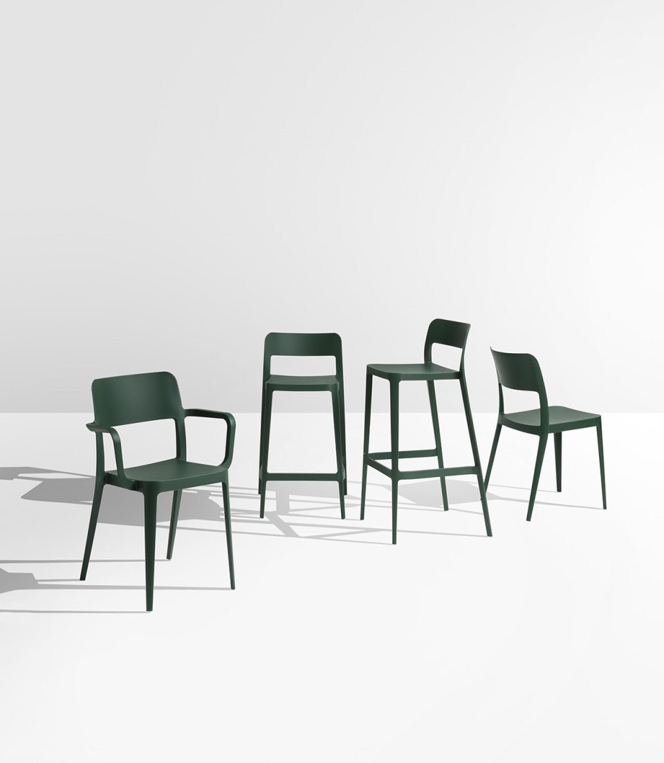 Midj Nene S PP Side Chair - Modern Plastic Dining Chair for Home, Office, and Cafe Use