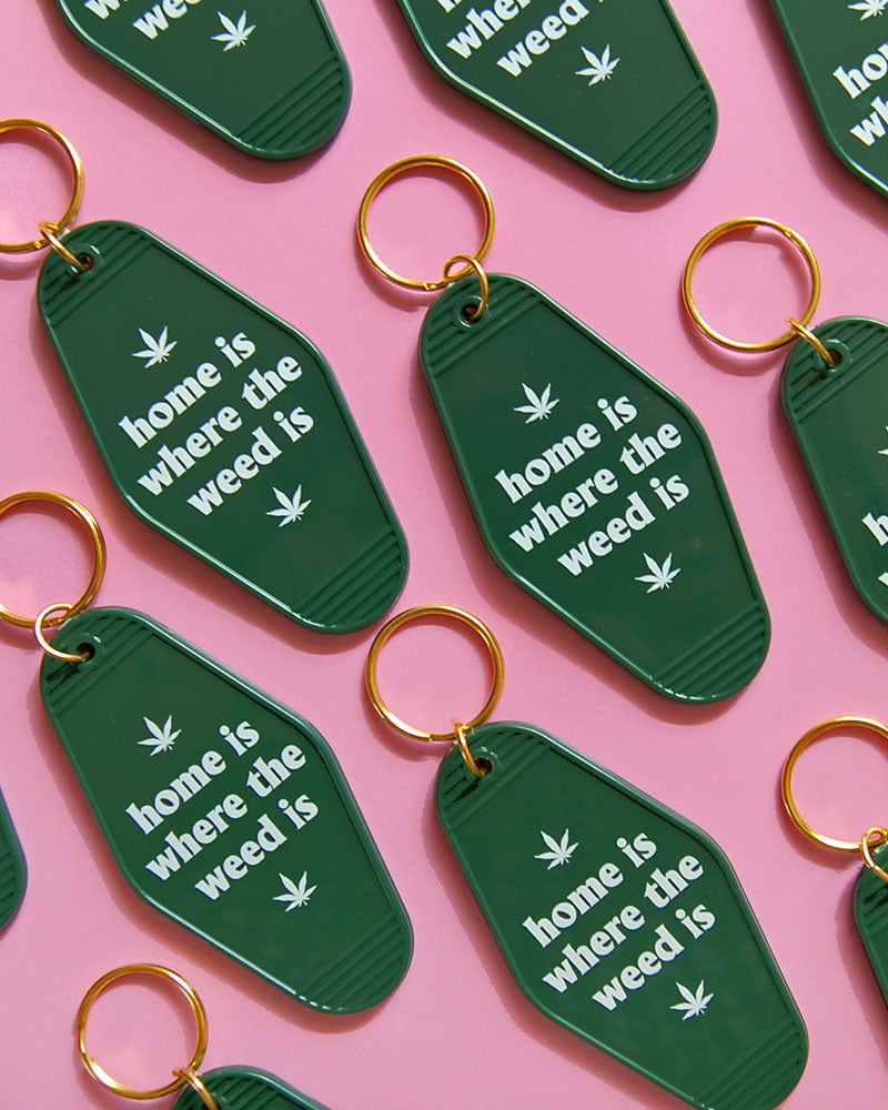Home Is Where The Weed Is Keychain - Cute Cannabis Leaf Keyring for Stoners - Perfect for 420 Gifts, Weed Lovers & Stoner Accessories