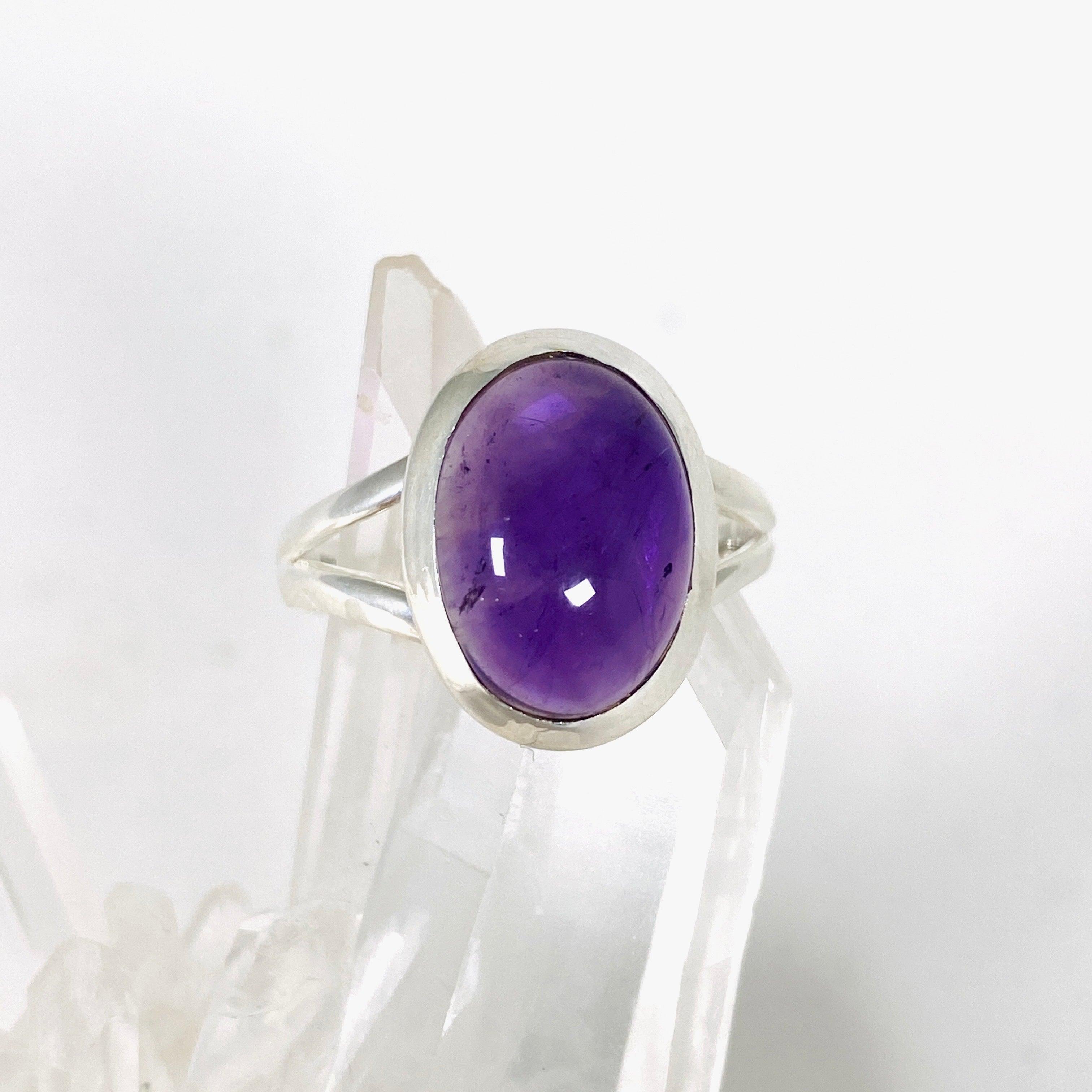 Amethyst Oval Ring for Women - Size 10 - KRGJ2951 - Elegant Purple Gemstone Jewelry for Everyday Wear & Special Occasions