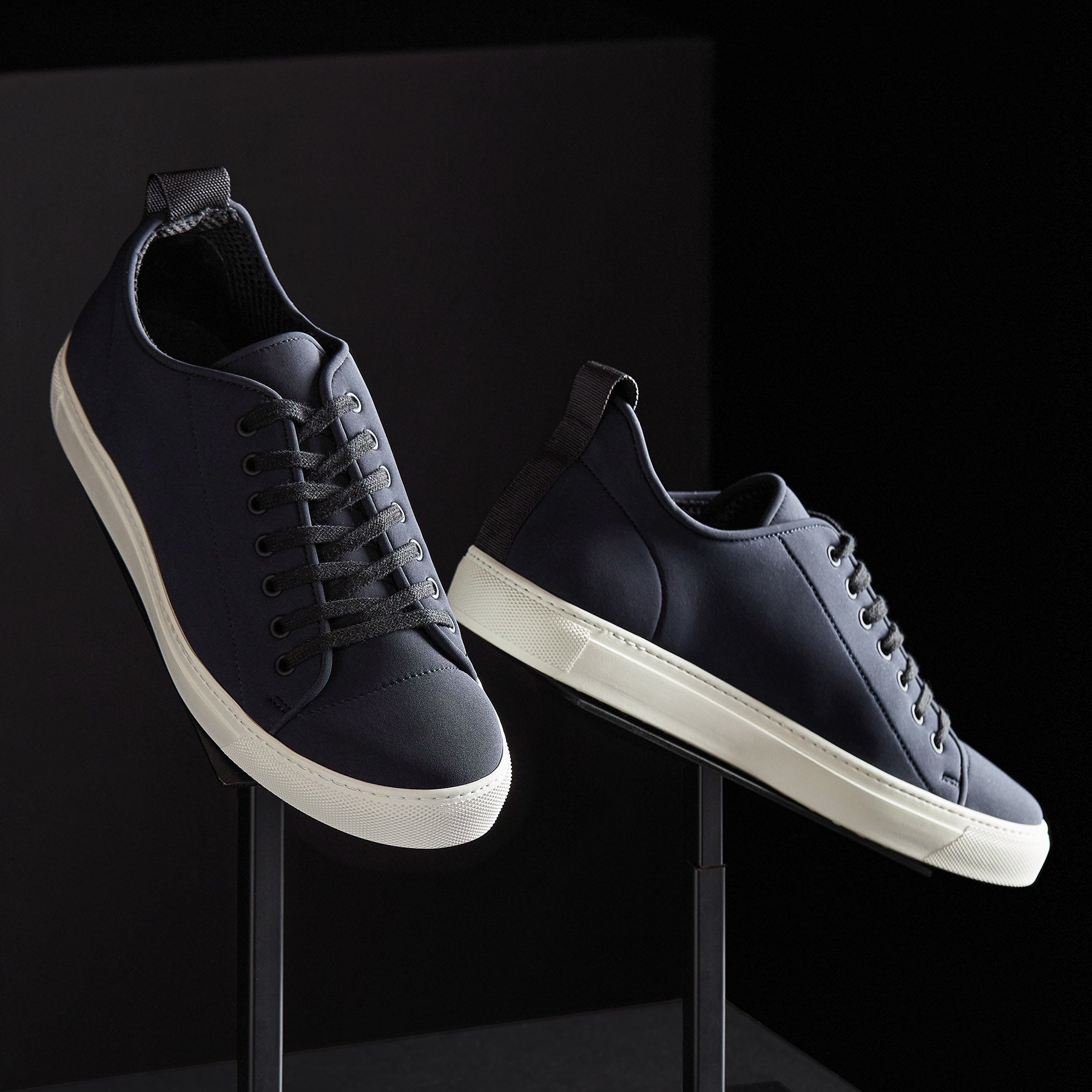 Carbon Low Navy - Lightweight & Comfortable Sneakers for Men & Women | Perfect for Running, Walking & Casual Wear