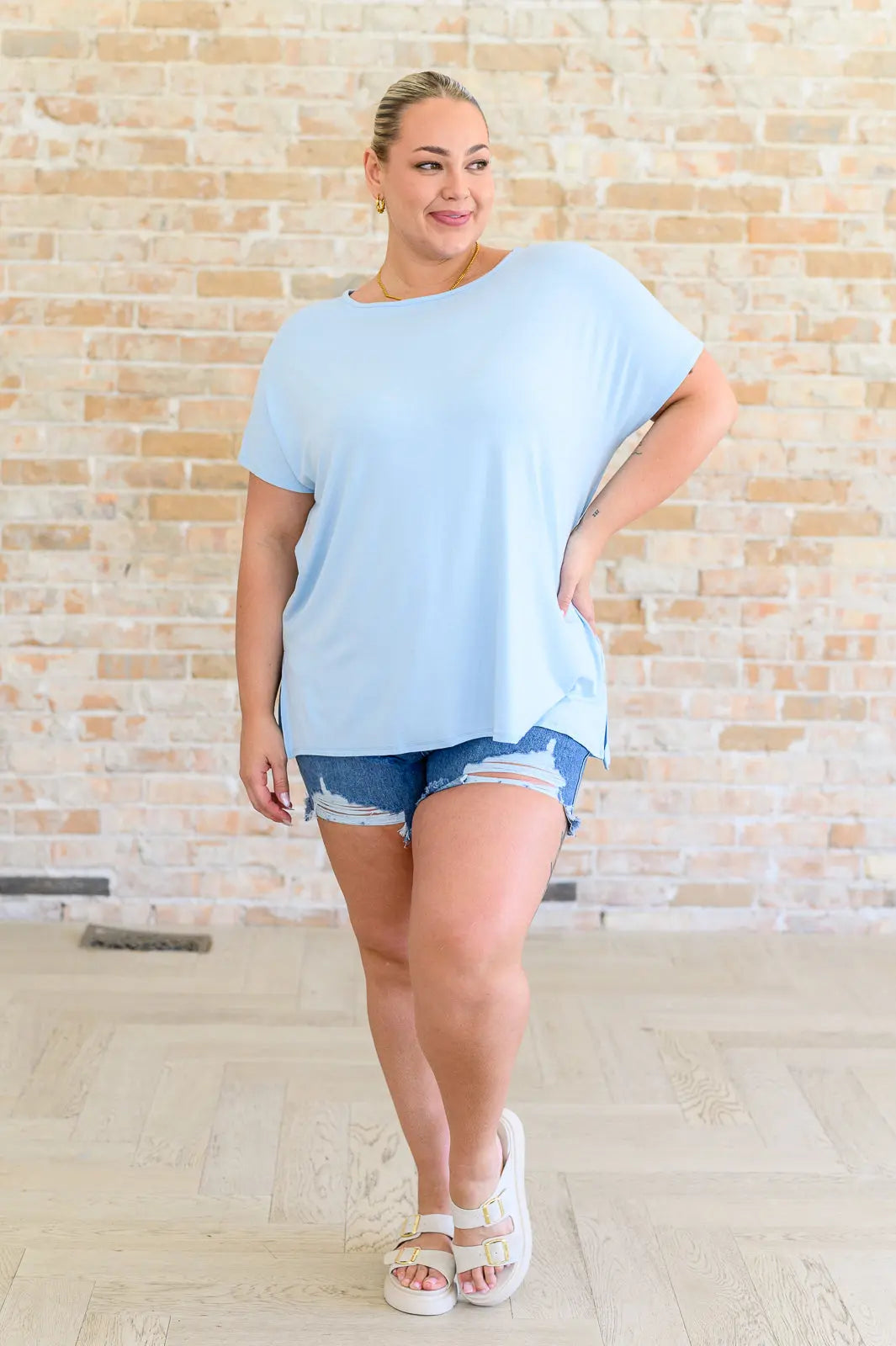 I'll Fly Away Round Neck Relaxed Top - Comfortable Casual T-Shirt for Women | Perfect for Travel, Weekend Outfits & Everyday Wear