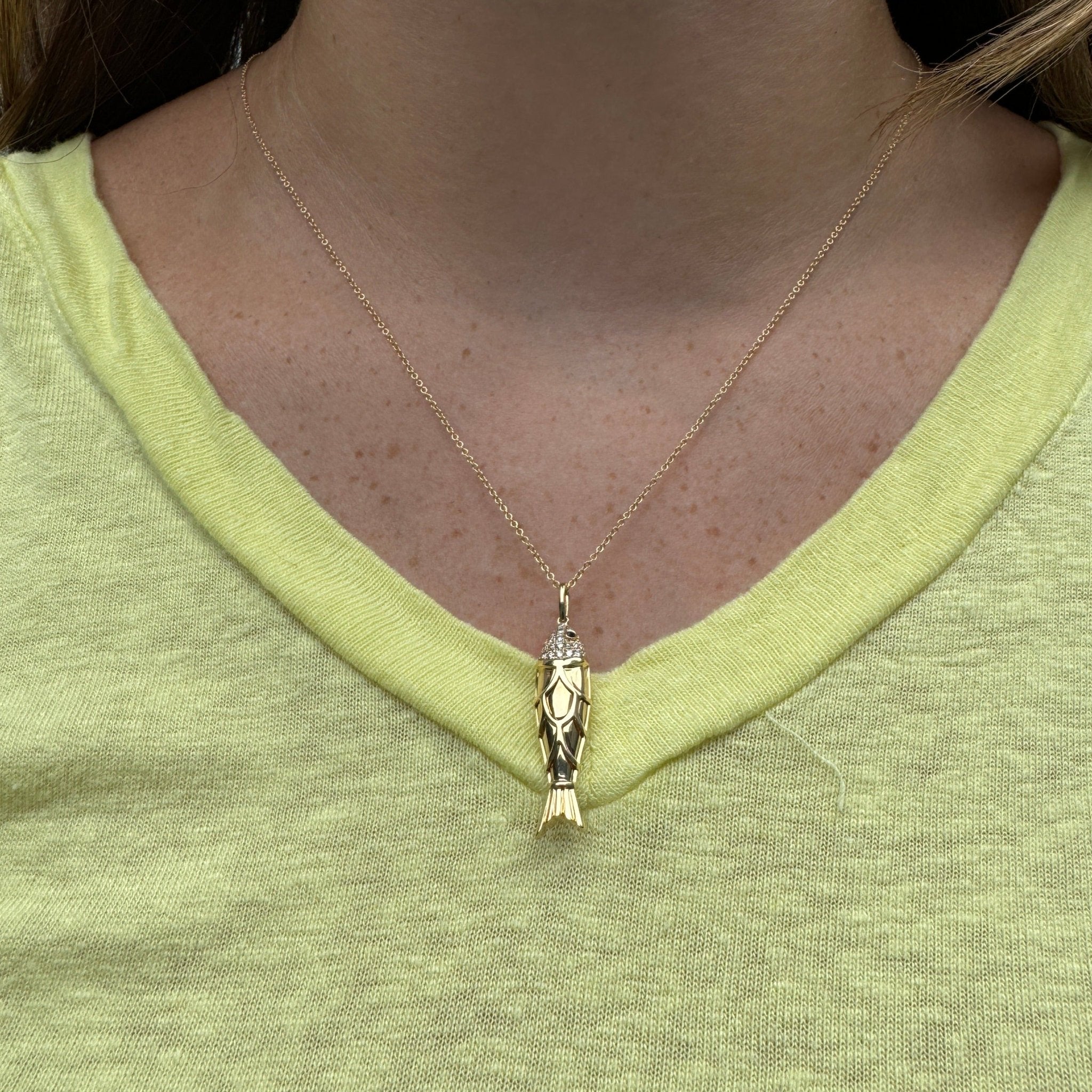 18K Yellow Gold Diamond & Sapphire Fish Pendant Necklace for Women - Elegant Jewelry Gift for Birthday, Anniversary & Special Occasions