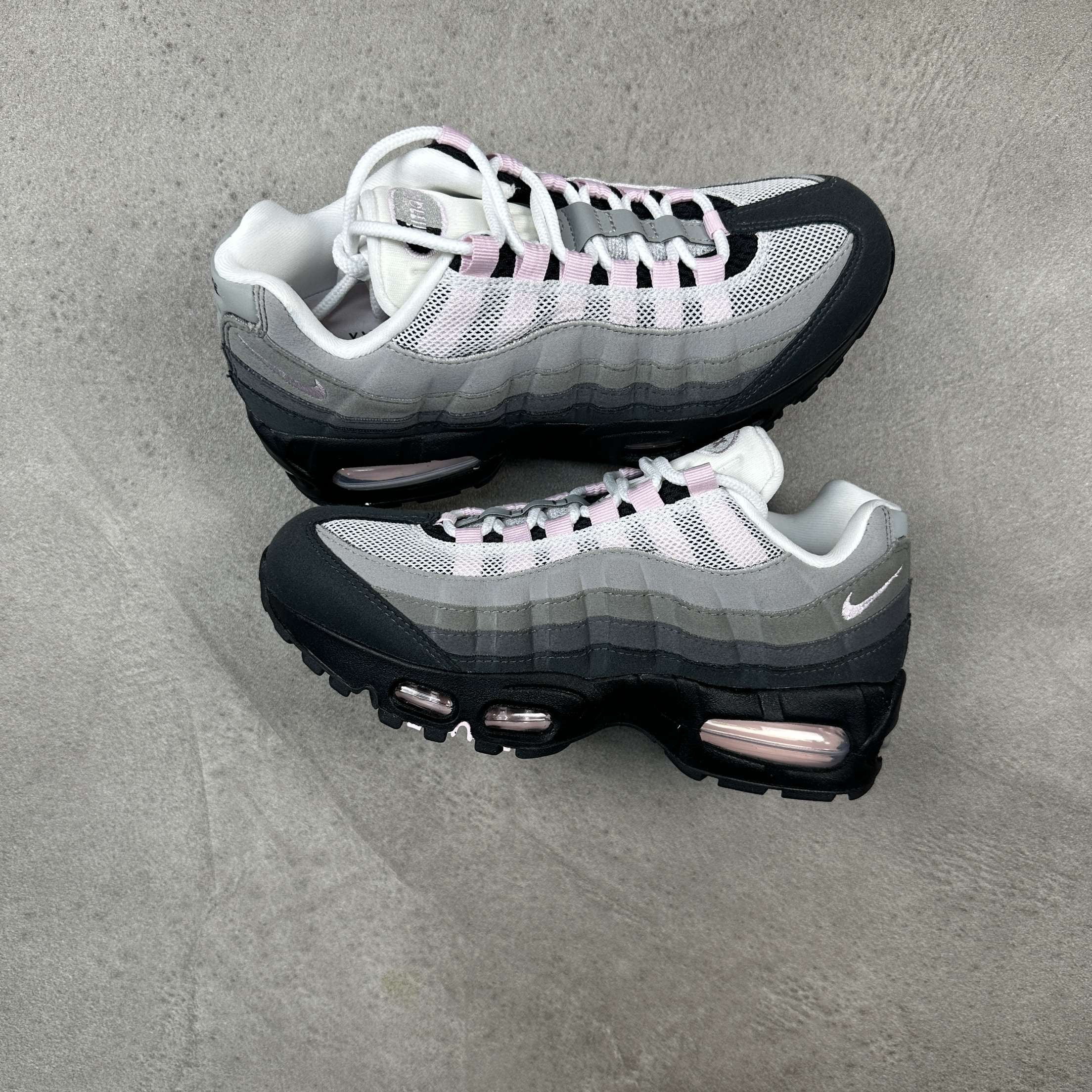 Nike Air Max 95 OG Big Bubble Women's Running Shoes - Pink Foam Retro Sneakers for Jogging, Gym Workouts & Casual Streetwear Fashion