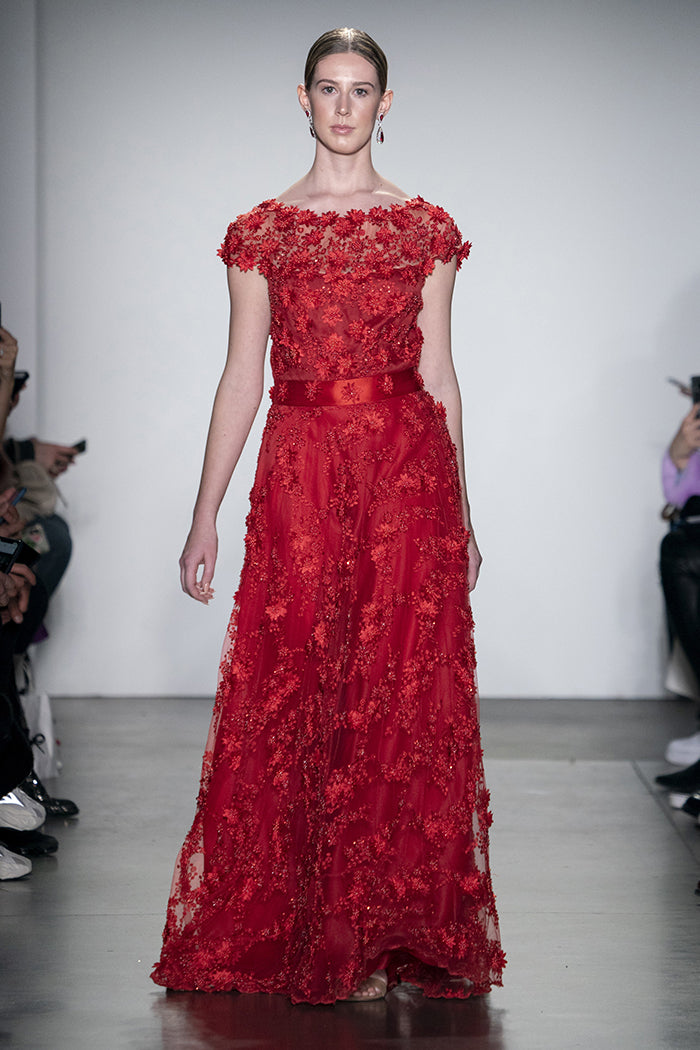 Elegant French Lace Gown for Women - Romantic Evening Dresses & Special Occasion Wear | Perfect for Weddings, Parties, and Date Nights