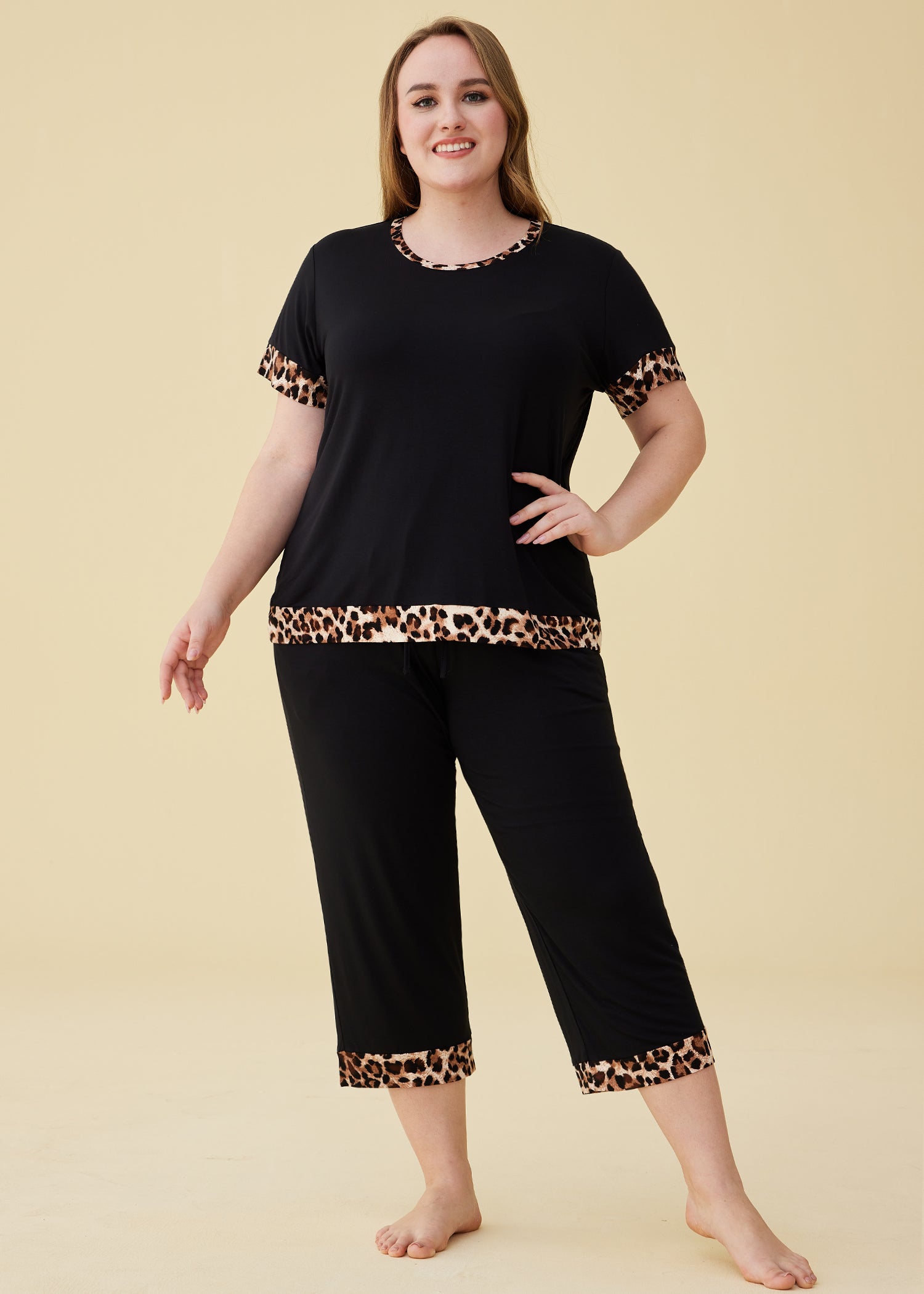 Women's Soft Bamboo Viscose Capri Pajama Set - Breathable Lounge Sleepwear for Summer Nights & Relaxing at Home