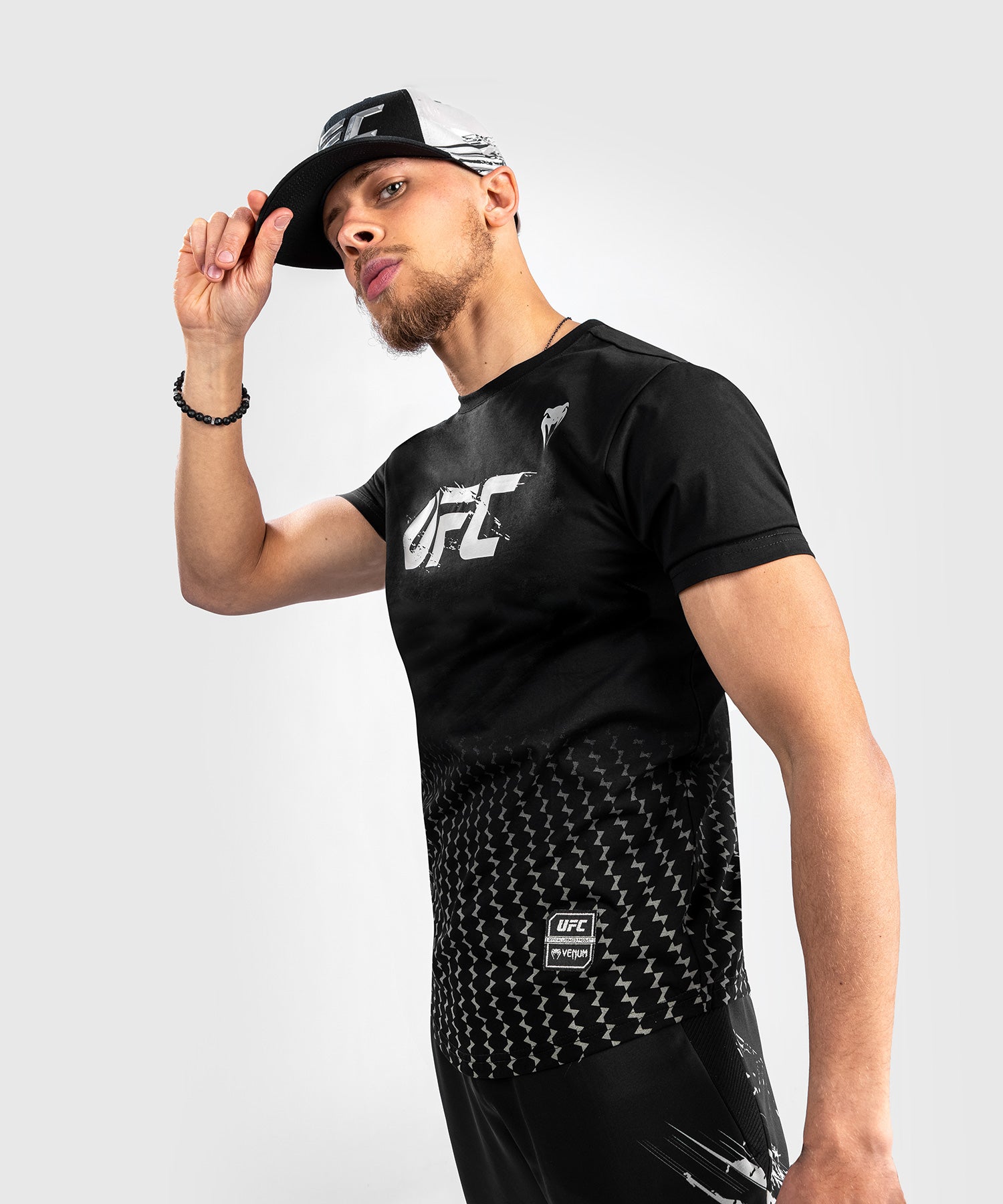 UFC Venum Authentic Fight Week Men's 2.0 Short Sleeve T-Shirt - Black | MMA Training & Casual Wear