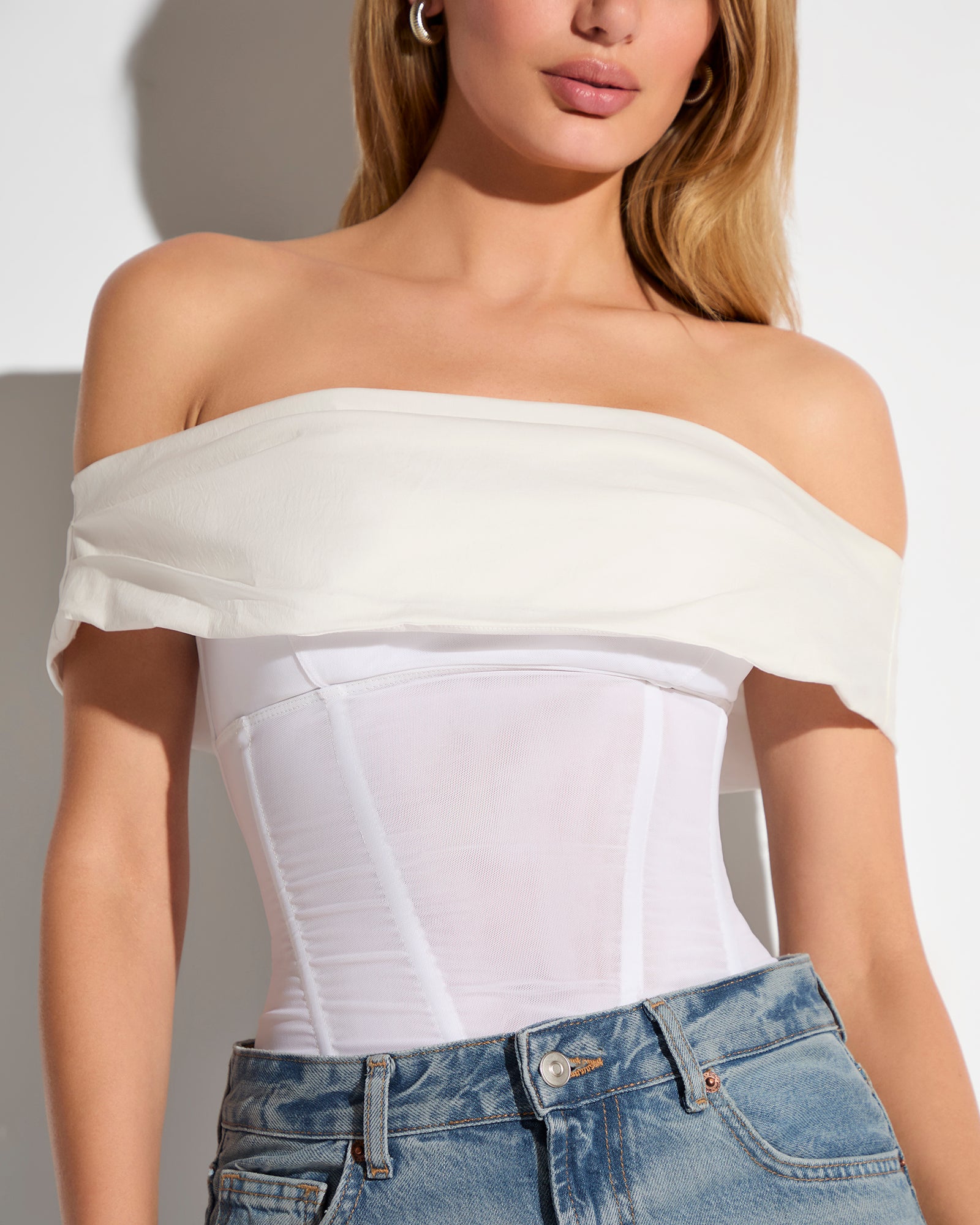 Elegant Poplin Off Shoulder Corset Top for Women - Crisp White - Perfect for Summer Outfits, Beach Vacations & Date Nights