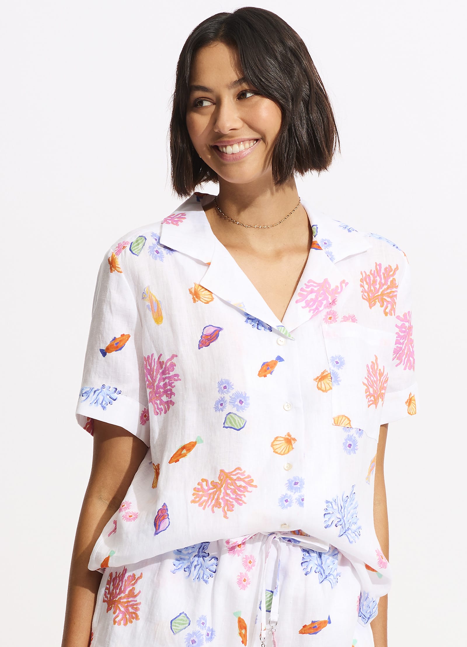 Under The Sea Beach Shirt for Men & Women - White Ocean Themed Casual T-Shirt - Perfect for Summer Vacations, Beach Parties, and Tropical Getaways