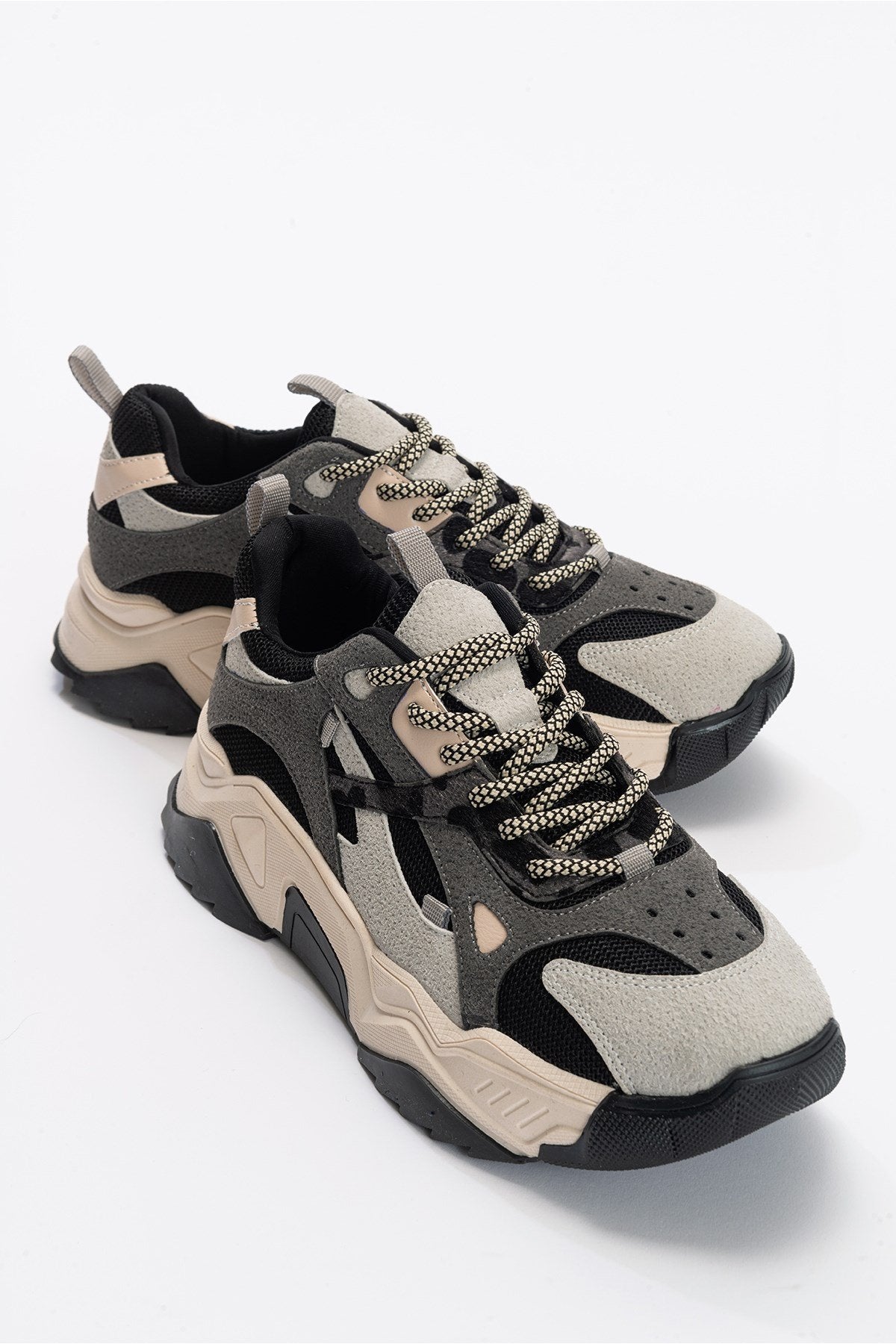Loretta Black Gray Platform Sneakers for Women - Trendy Chunky Shoes for Casual Wear & Street Style - Perfect for Everyday Outfits, Running Errands & Urban Fashion