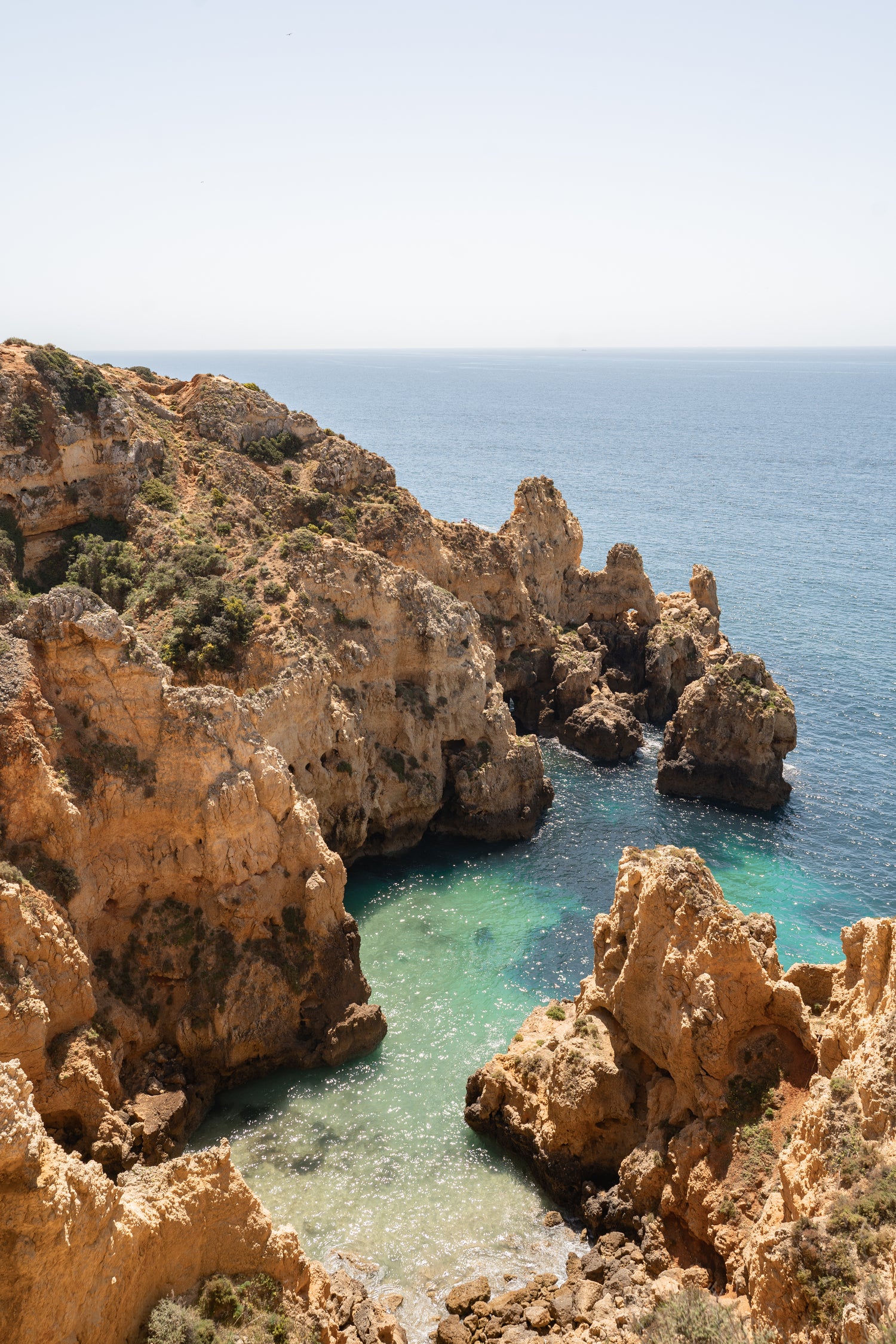 Algarve Portugal Travel Guide - Best Beaches, Resorts & Attractions | Perfect for Vacation & Adventure Travel