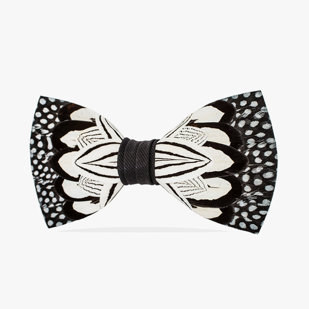 Elegant River Wind Bow Tie for Men - Classic Silk Necktie for Weddings, Parties & Formal Events - Perfect Gift for Grooms & Professionals