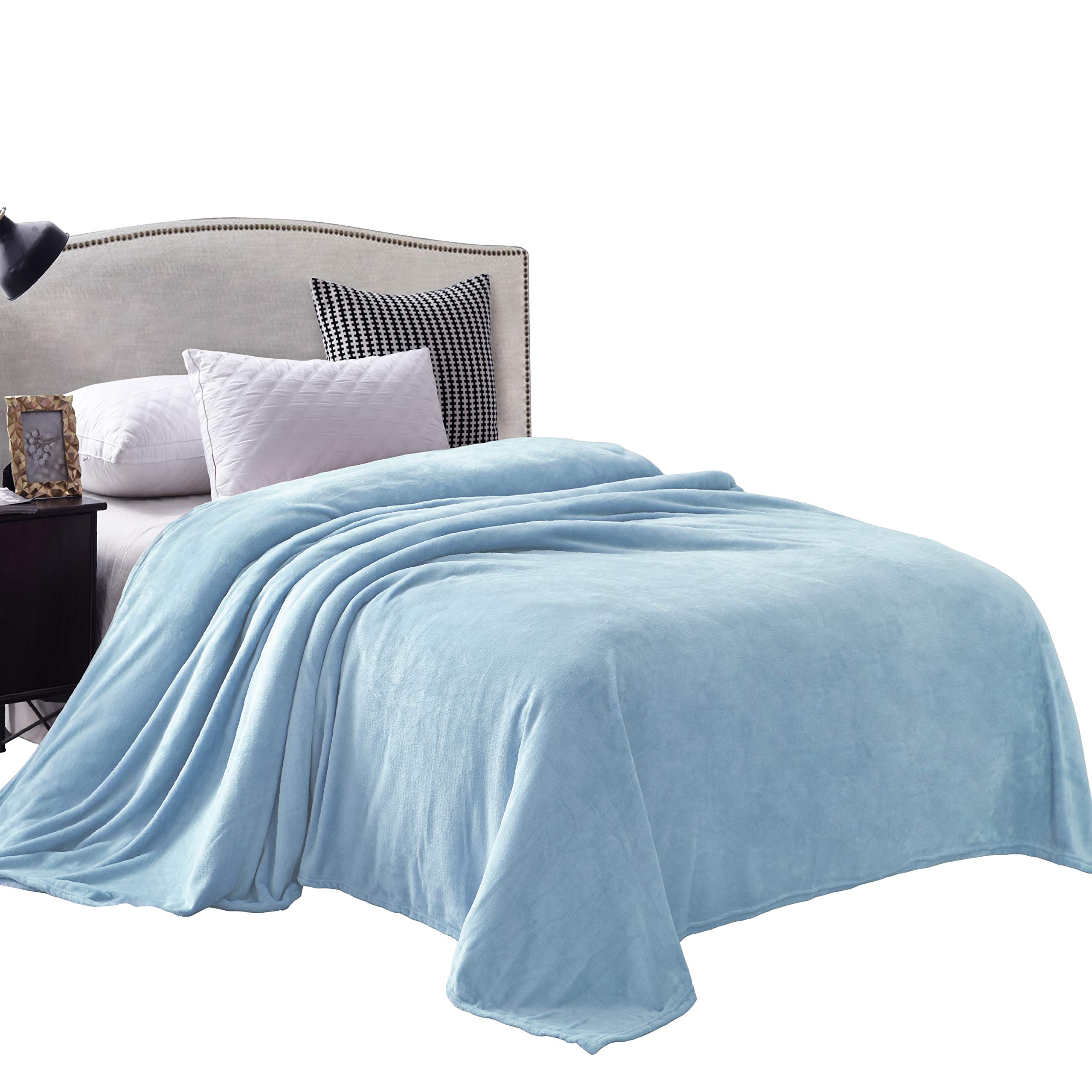 Premium 190 GSM Velvet Plush California Queen Sheet Set - 4 Piece (Flat Sheet, Fitted Sheet 16