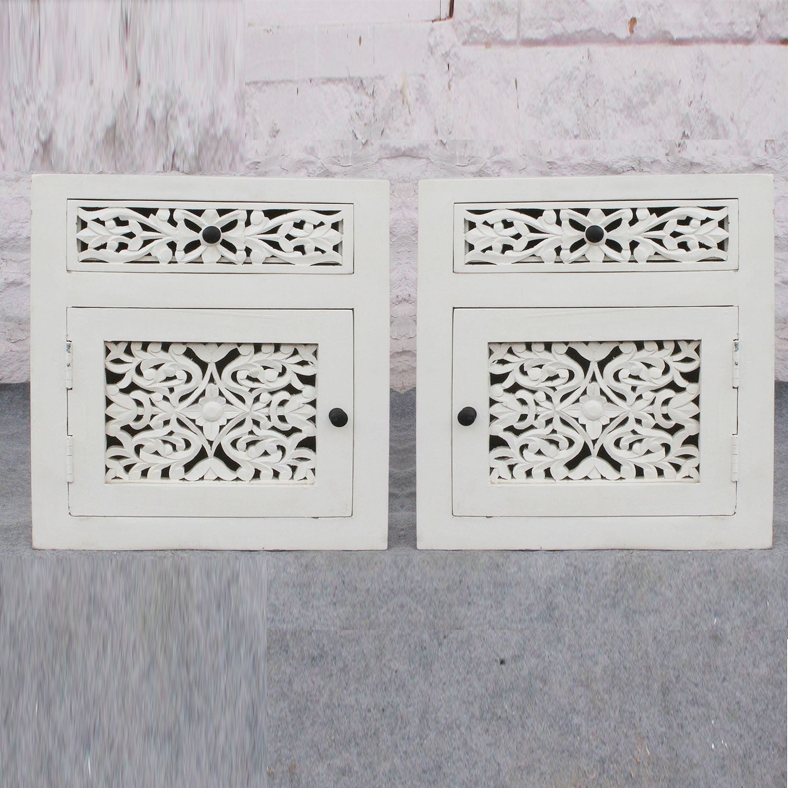DYNASTY Hand Carved Jali Pair of Bedside Tables 50x40x55cm - Exquisite Indian Wooden Nightstands for Bedroom Decor, Living Room Accent Furniture