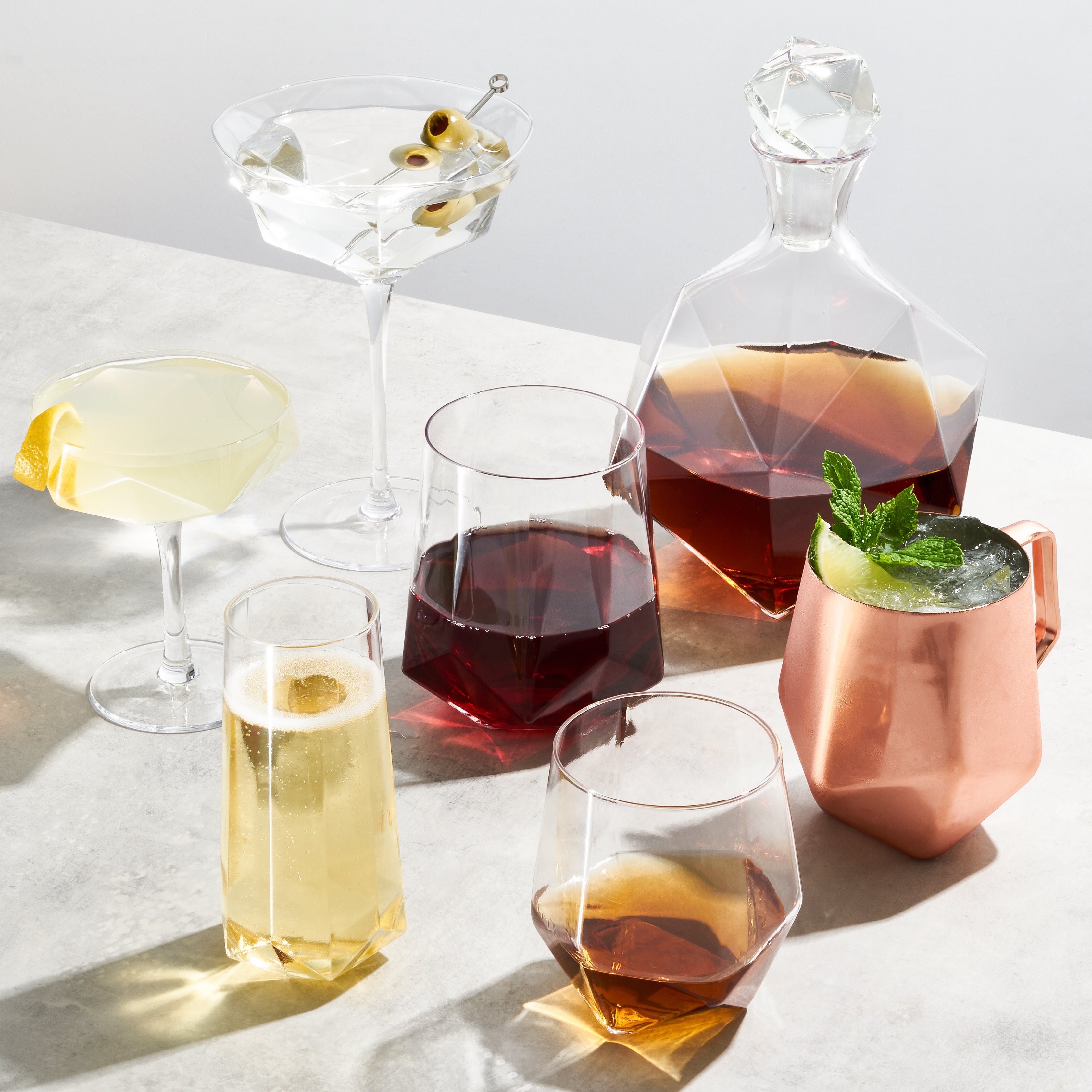 Elegant Seneca Faceted Crystal Liquor Decanter Set - Premium Glass Whiskey & Wine Decanter with Geometric Cut Design - Perfect for Home Bar, Dinner Parties & Gift Giving