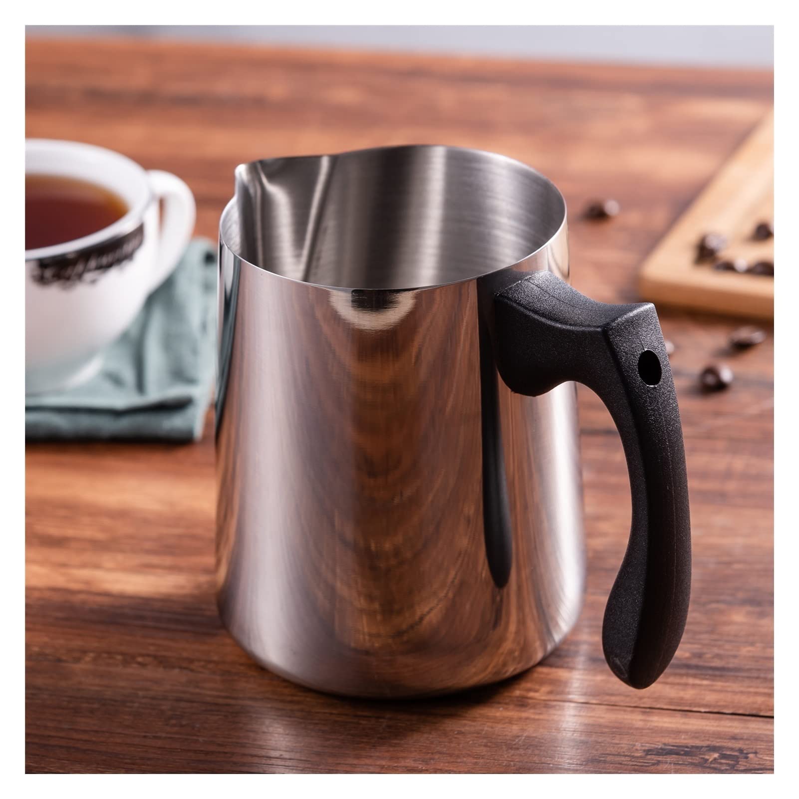 Stainless Steel Milk Frother Pitcher 32oz/900ml - Espresso Coffee Frothing Cup, Gravy Bowl & Cream Whisker for Latte Art, Hot Chocolate, and Seasoning Sauces - Perfect for Home Baristas, Coffee Shops & Kitchen Use