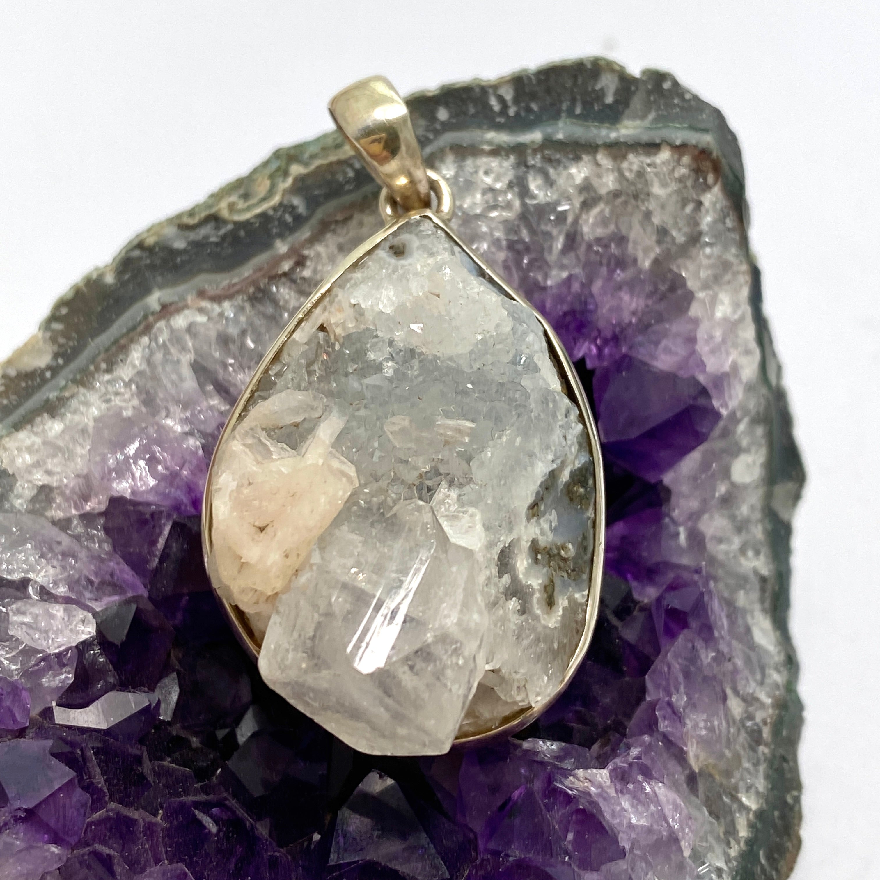 Natural Apophyllite and Stilbite Raw Crystal Pendant Necklace - Healing Stone Jewelry for Meditation, Energy Work & Spiritual Gifts (PPGJ854)