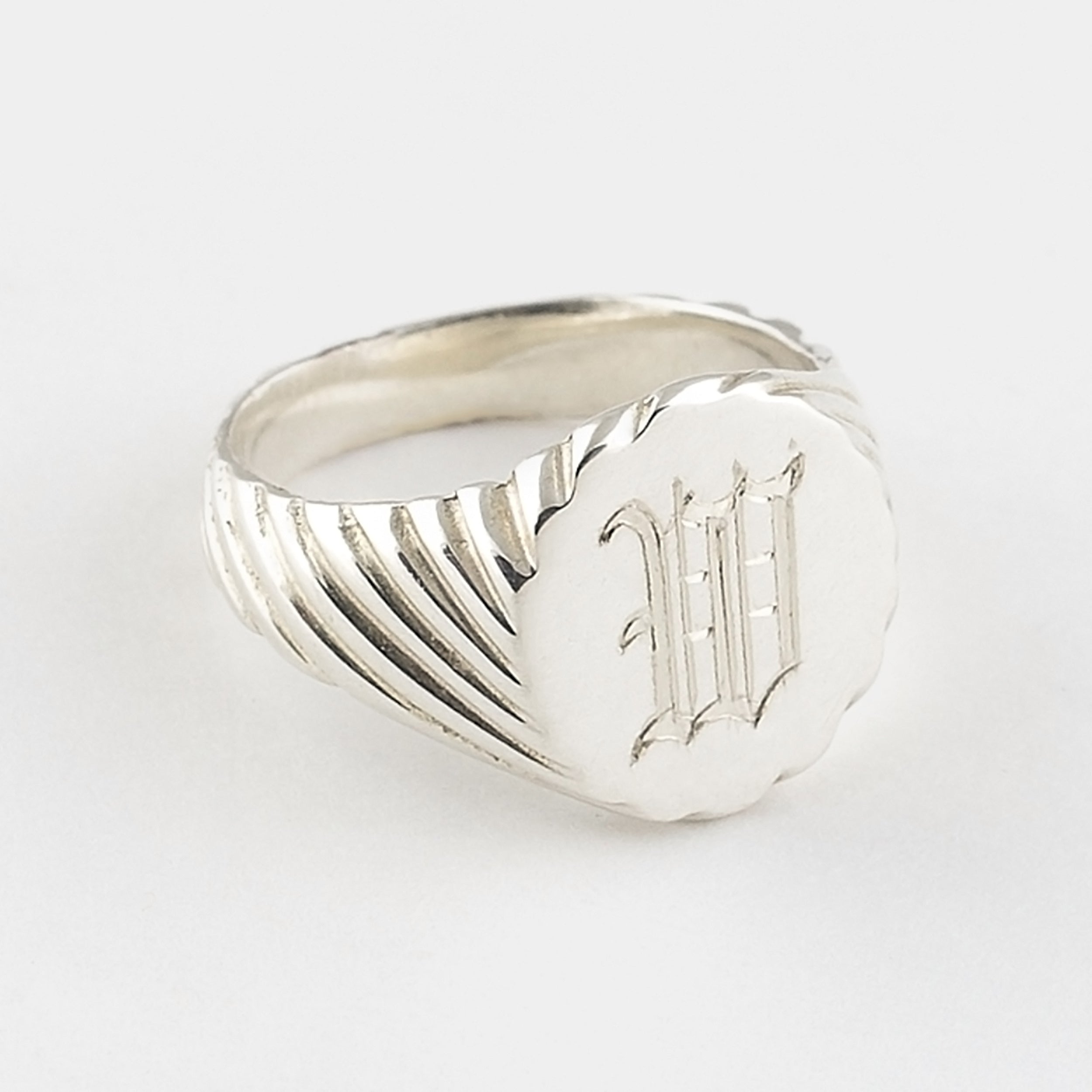 Julius Silver Signet Ring for Men - Classic Engraved Seal Ring for Formal & Casual Wear - Perfect for Weddings, Gifts & Everyday Style