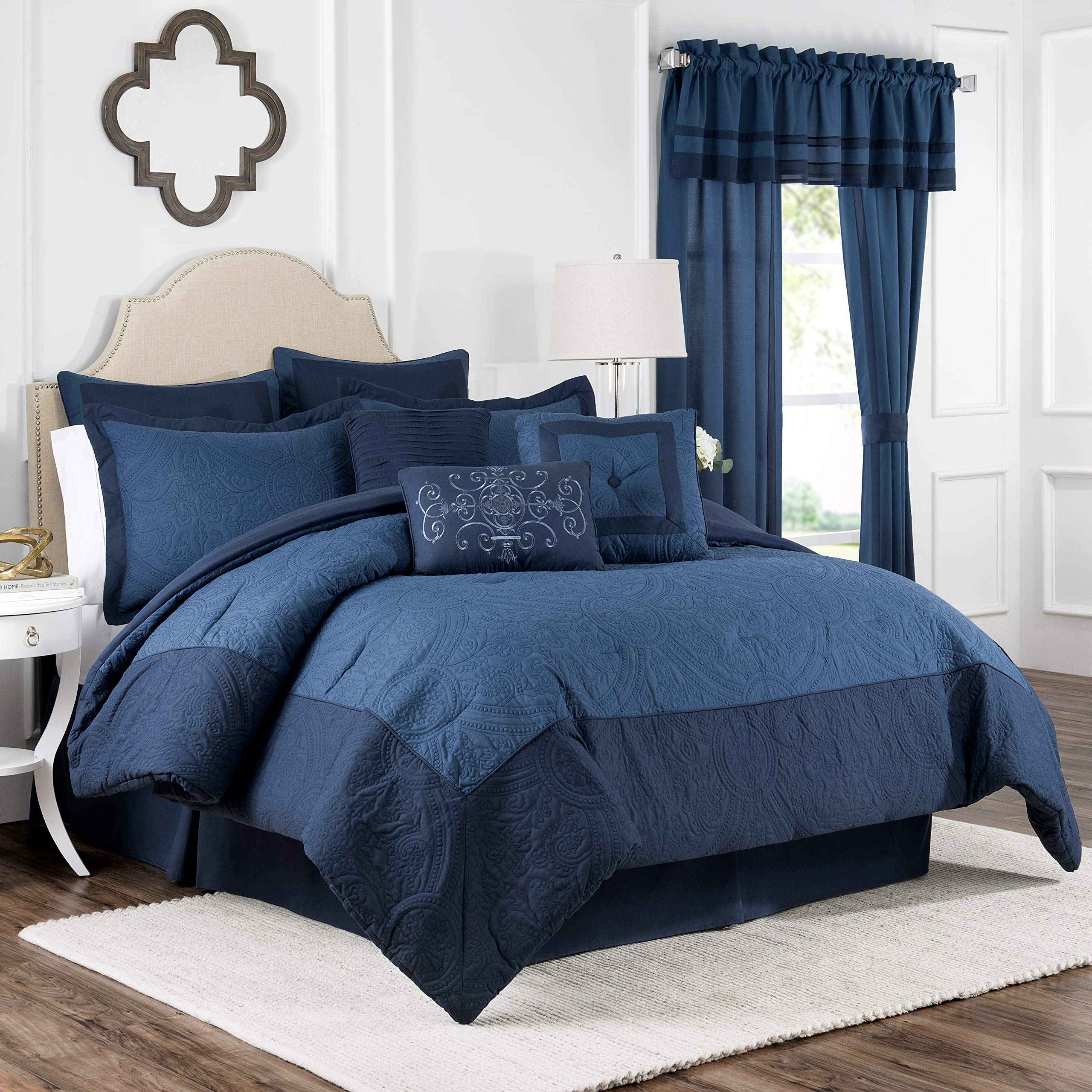 Vue Bensonhurst Modern Farmhouse Medallion Quilt Bedding Set - Full Size Blue Cotton Bedspread for Cozy Bedroom Decor | Perfect for Guest Rooms & Master Suites