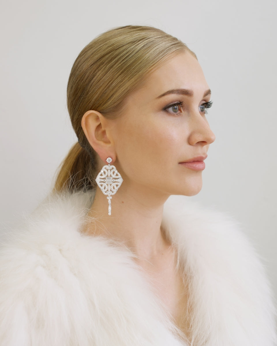Paris Chandelier Earrings - Elegant Crystal Dangle Earrings for Women, Vintage French-Inspired Jewelry Gift for Wedding, Party & Special Occasions