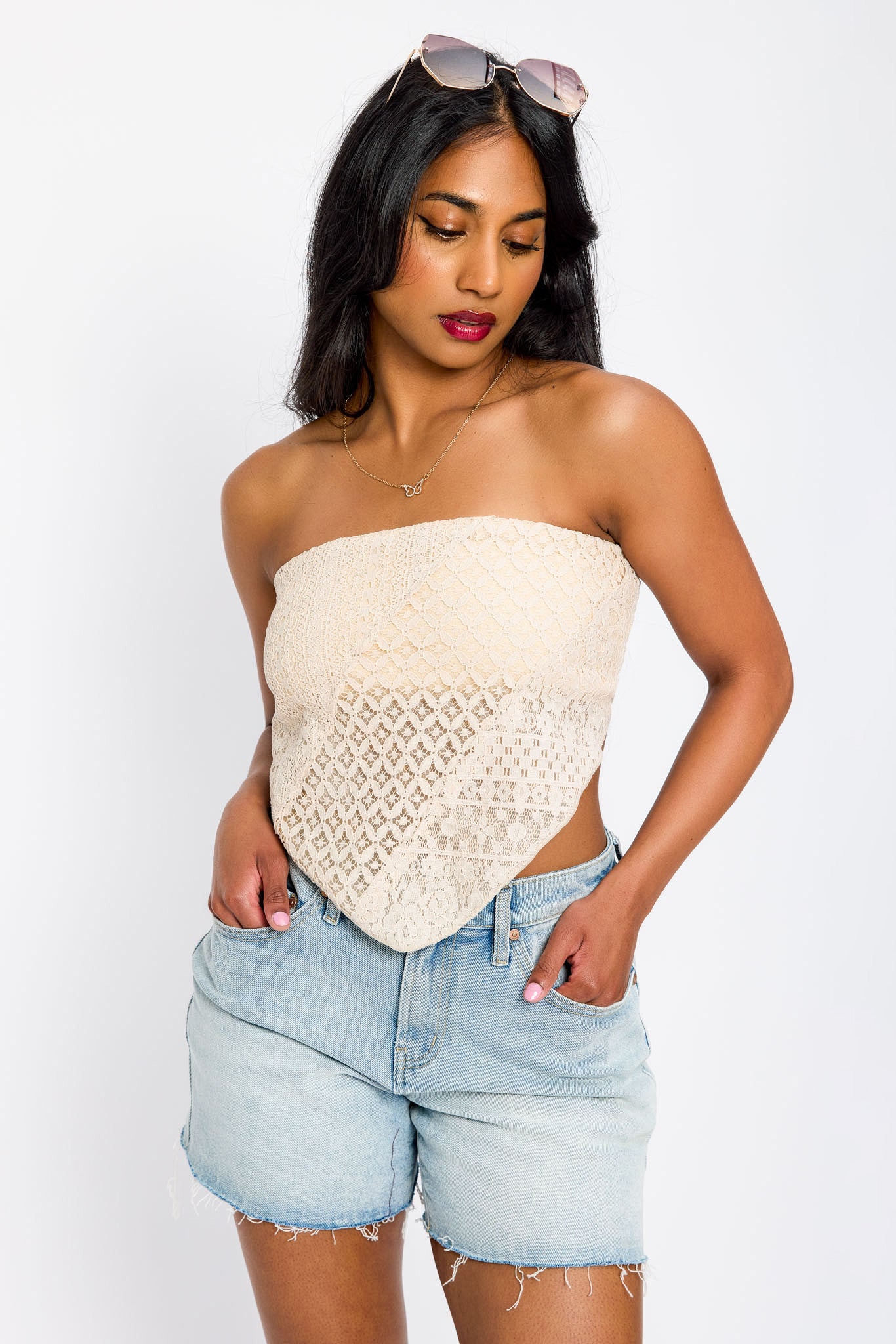 Lace Hanky Hem Tube Top for Women - Sexy Off Shoulder Crop Top - Summer Fashion, Beachwear, Party Outfit, Festival Style