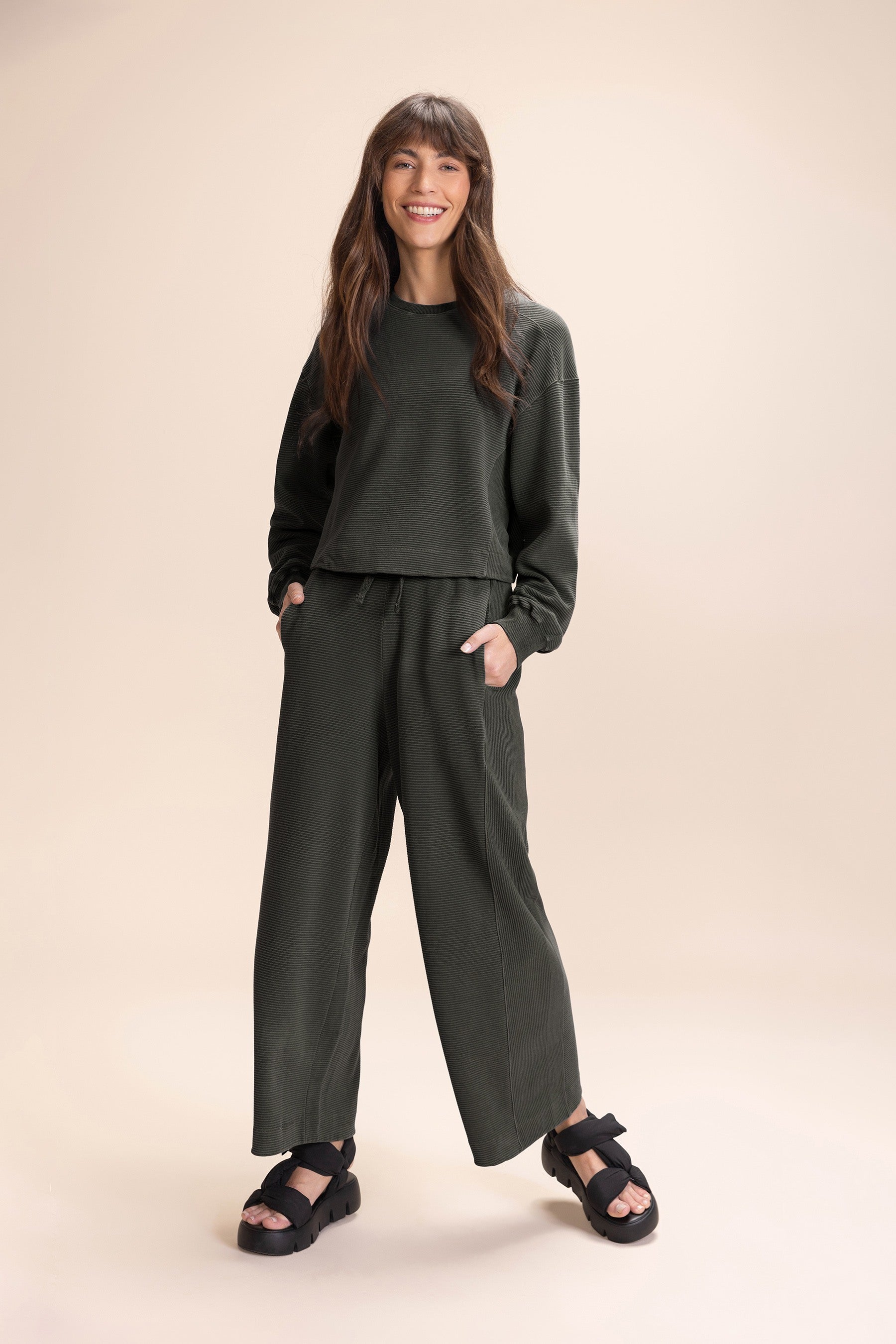 Stylish Ribbed Washed Crop Pants for Women - Trendy High Waist Casual Lounge Pants | Perfect for Yoga, Travel & Everyday Wear