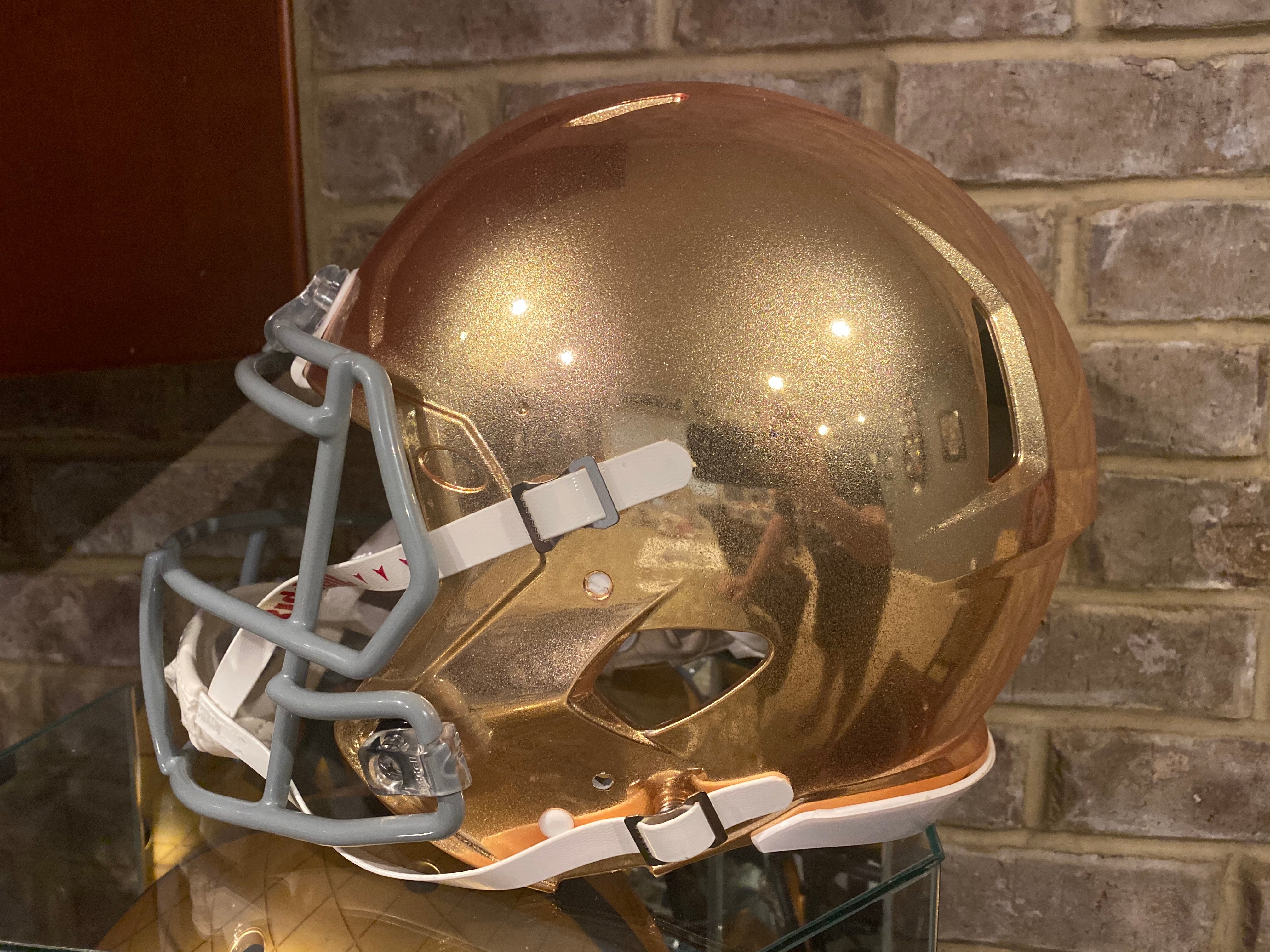 Notre Dame Fighting Irish Authentic Riddell Speed HYDROFX Football Helmet - Official NCAA College Team Gear for Fans & Collectors - Perfect for Game Day, Tailgating & Sports Memorabilia Displays