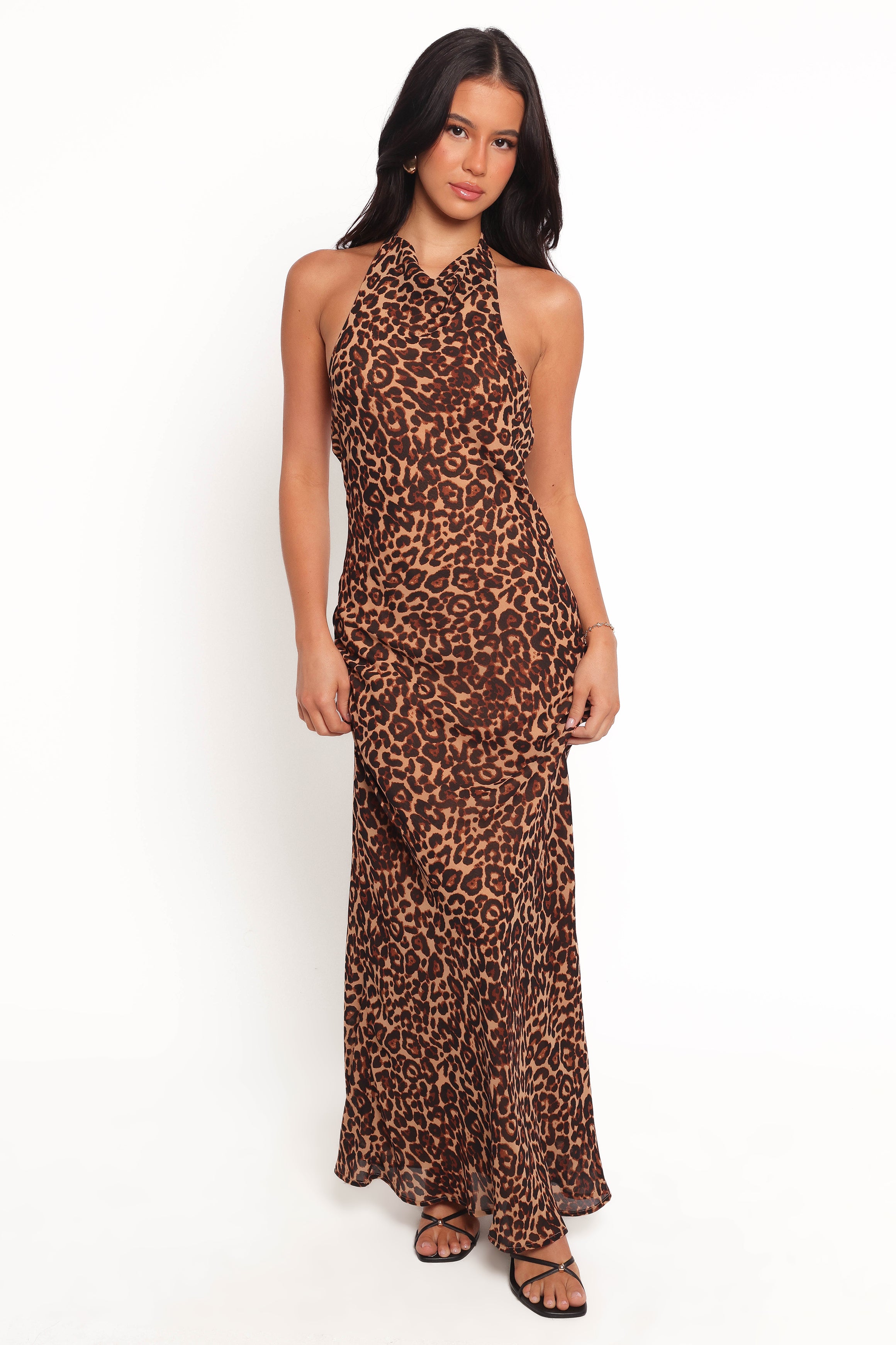 Stylish Carolyn Maxi Dress with Leopard Print - Perfect for Casual Outings, Beach Vacations & Summer Parties