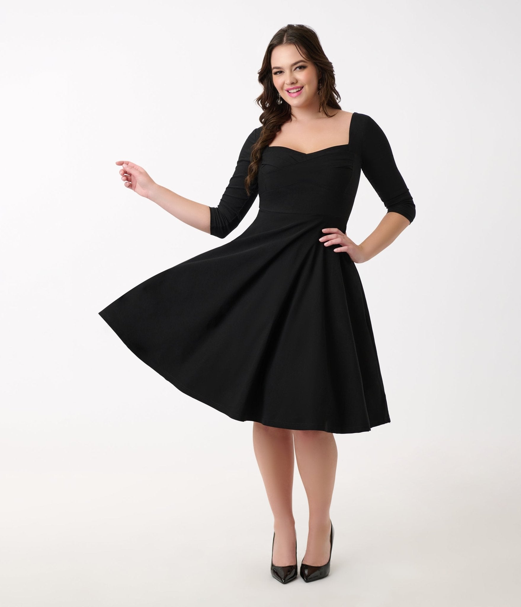 Vintage 1950s Black Pleated Swing Dress - Retro Cocktail Party & Swing Dance Outfit - Classic 50s Style Rockabilly Dress for Women