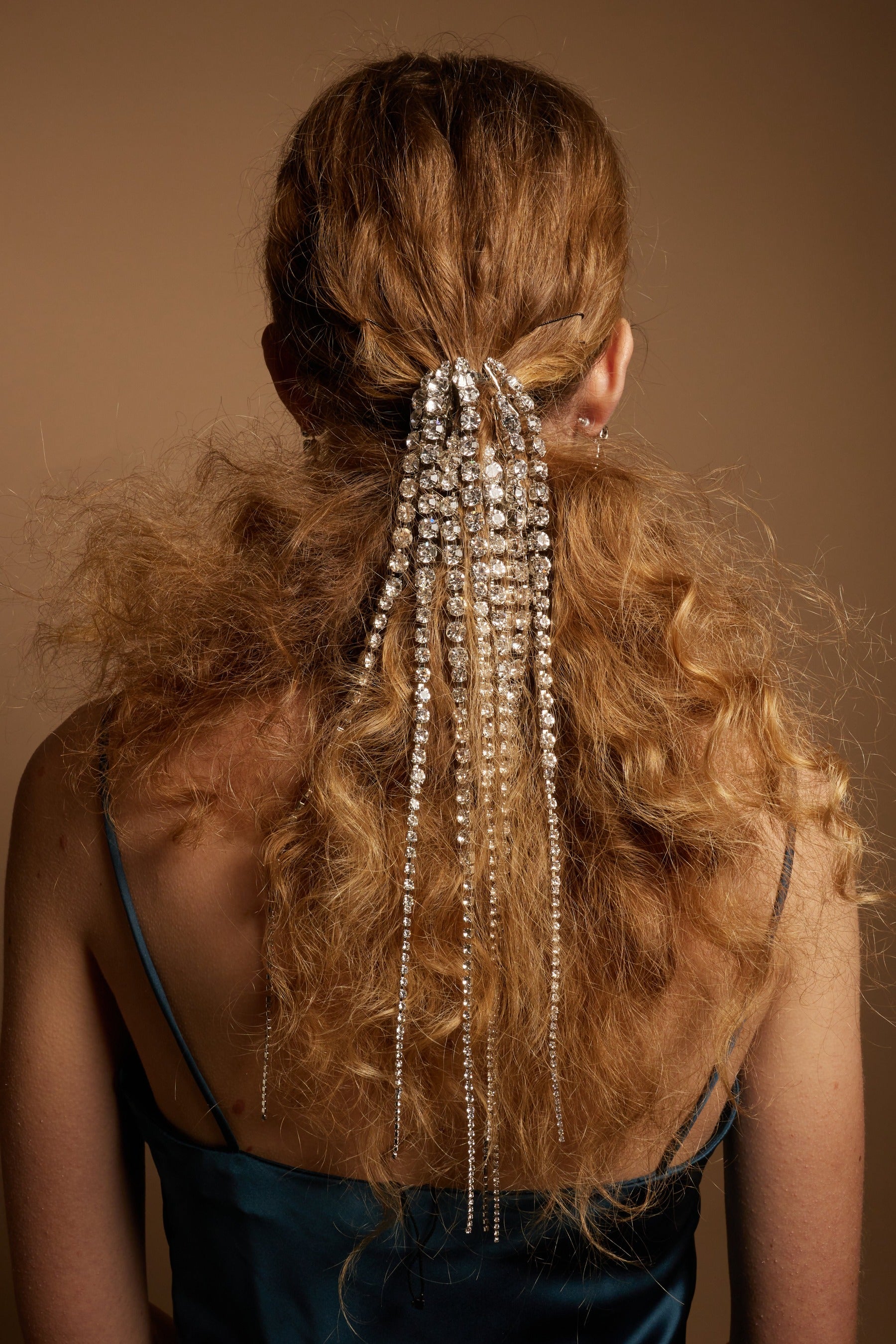 Crystal Spine Clip - Adjustable Back Support for Posture Correction & Pain Relief - Ideal for Office, Driving & Daily Use