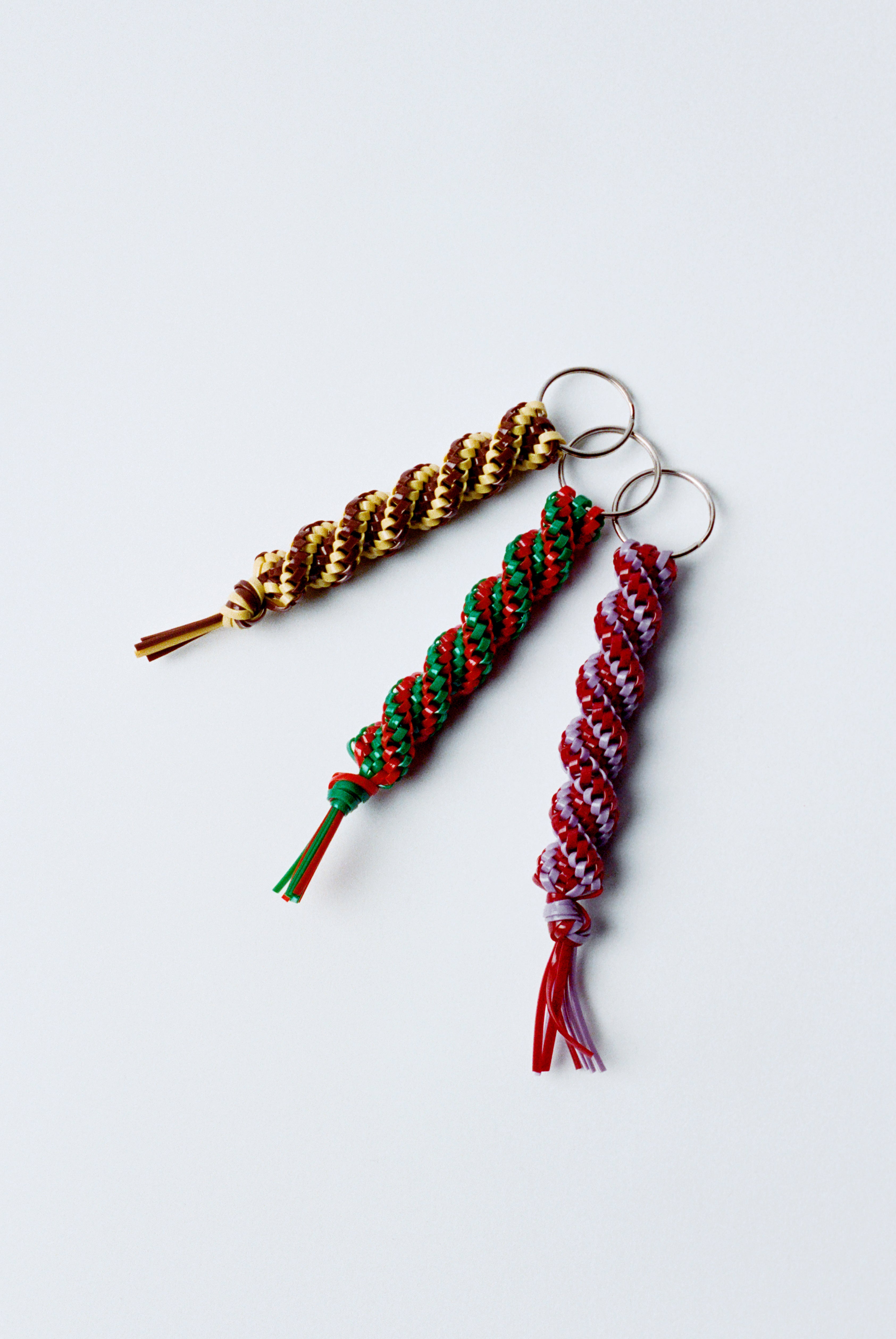 Twisted Red and Green Keychain - Durable Carabiner Key Ring for Home, Office, and Travel Accessories - Perfect for Keys, Lanyards, and Backpacks