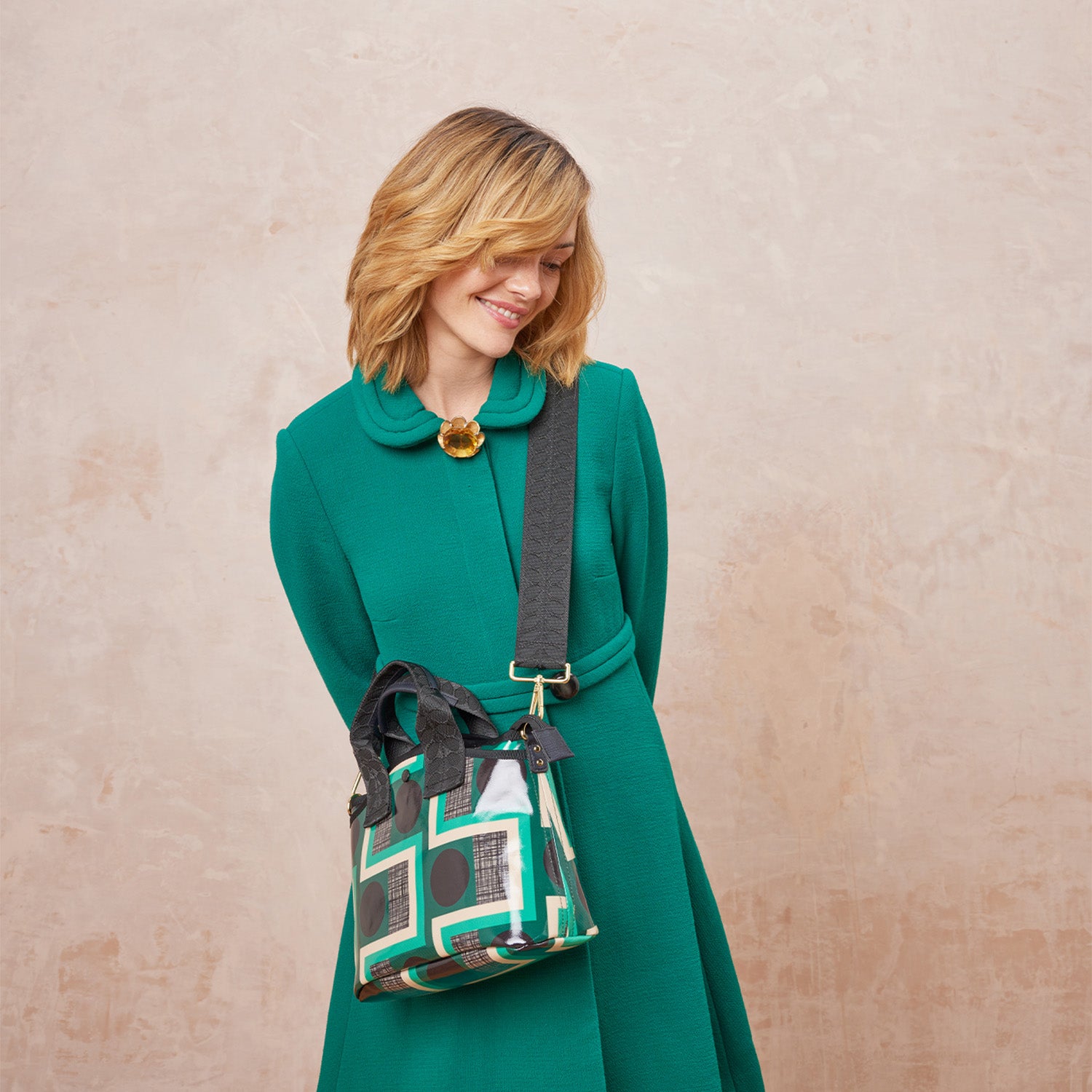 Stylish Hand Carry Handbag in Emerald Green - Perfect for Travel, Work, and Evening Outings