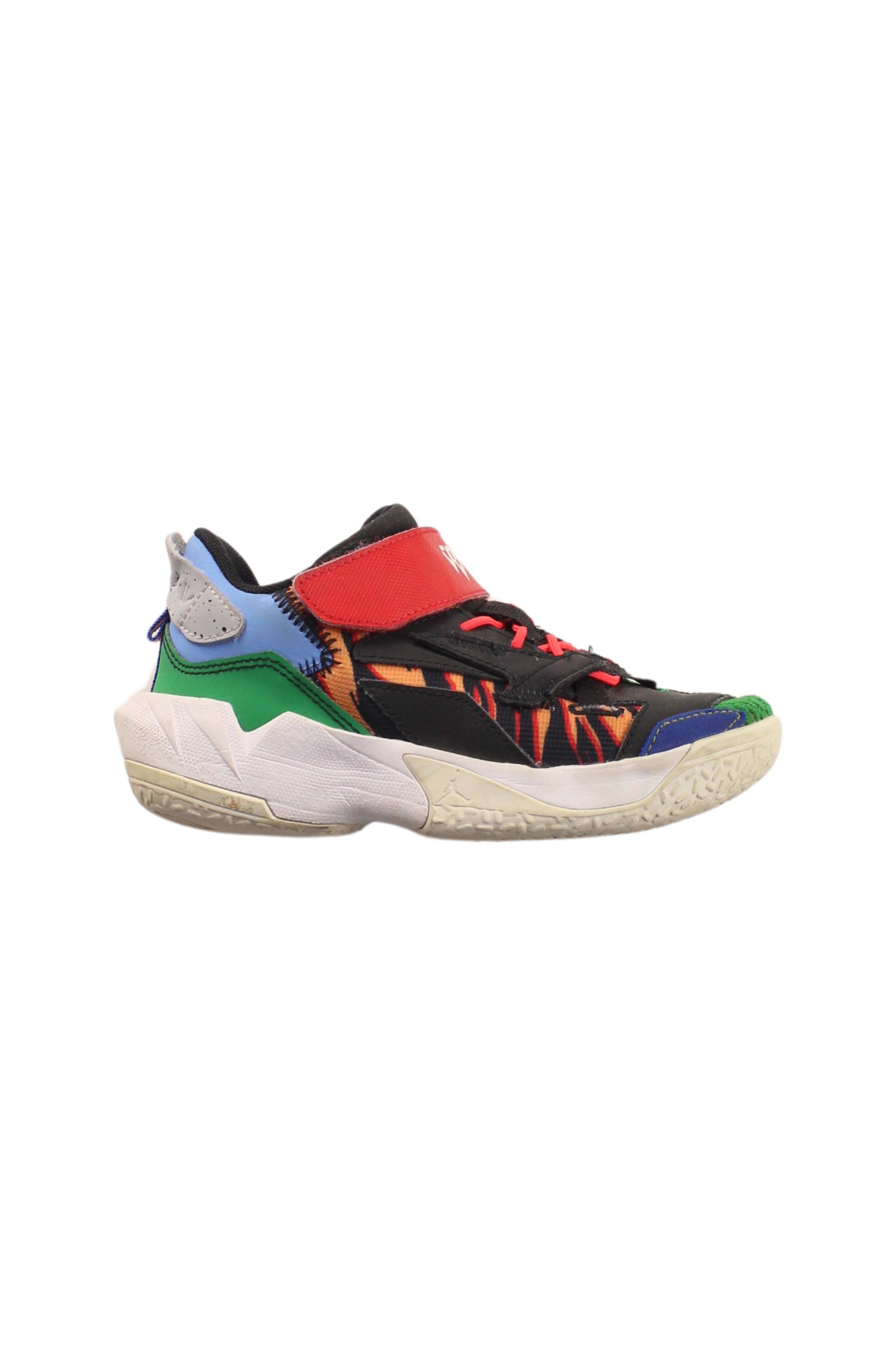 Air Jordan Retro Sneakers for Men - Size EU 28 (US 10) - Basketball Shoes for Court & Street Style - Perfect for Sports, Training & Casual Wear